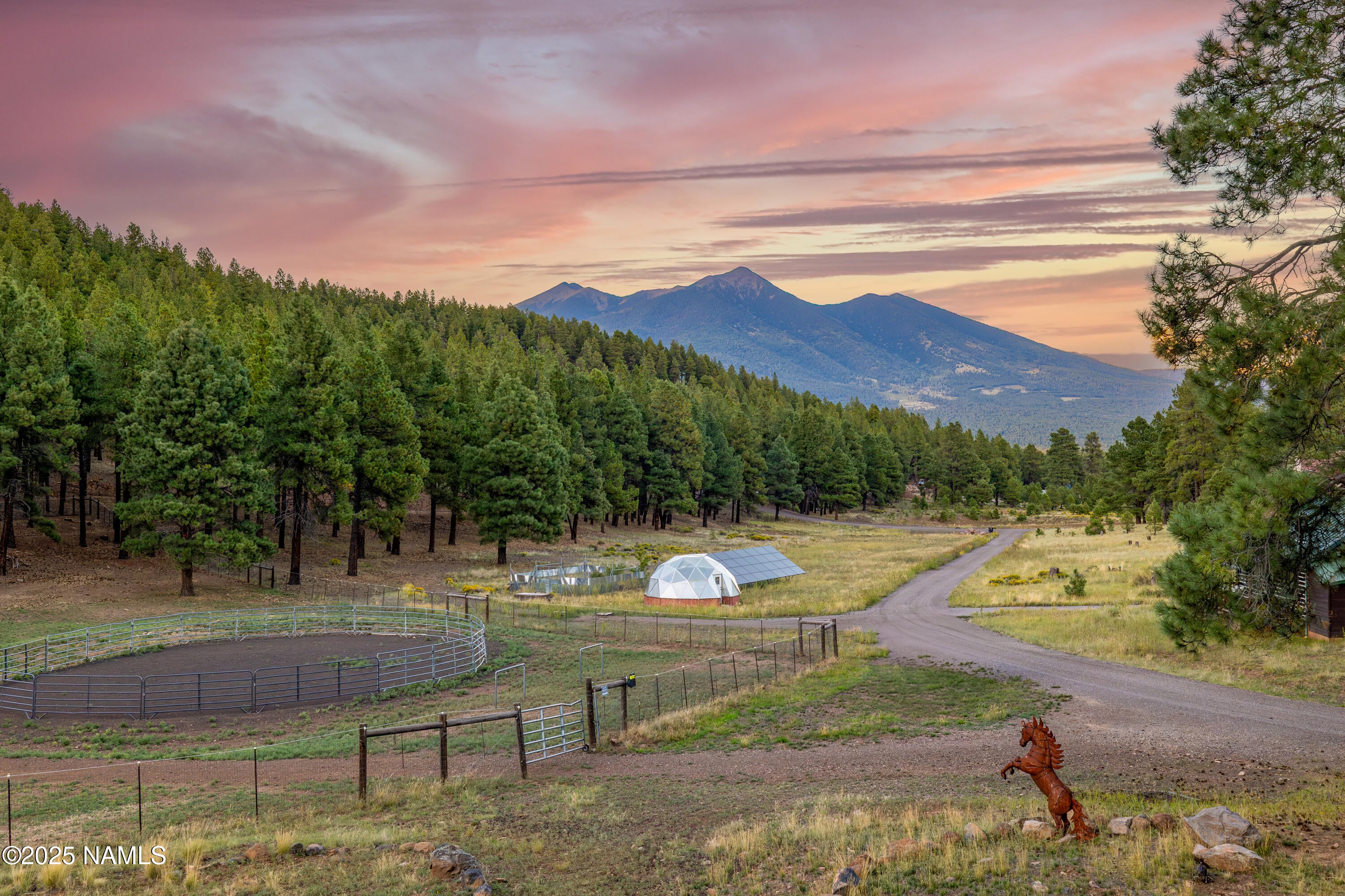 Flagstaff, Arizona, 86001, United States, 5 Bedrooms Bedrooms, ,5 BathroomsBathrooms,Residential,Active,1945089