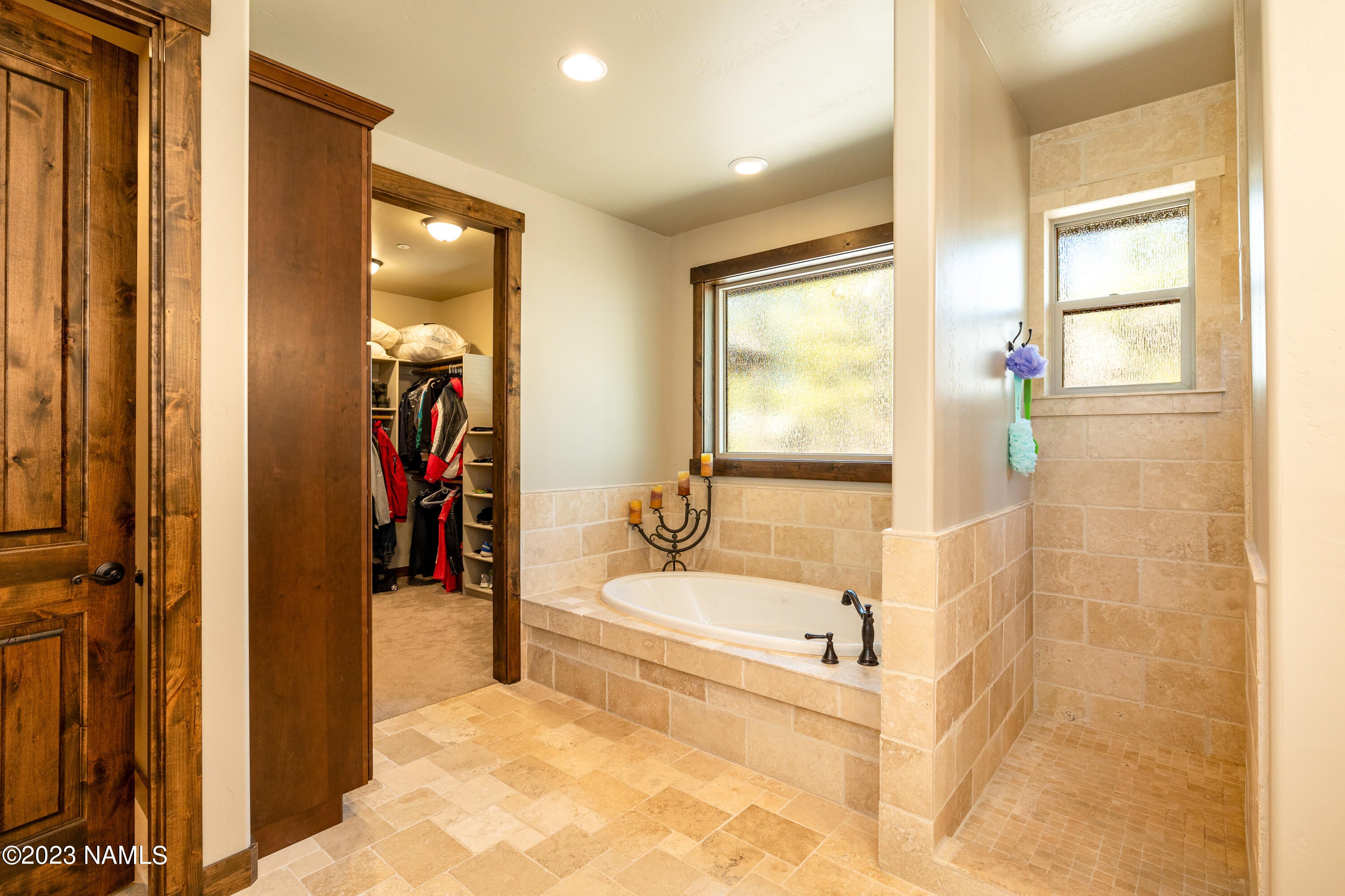 Flagstaff, Arizona, 86005, United States, 4 Bedrooms Bedrooms, ,3 BathroomsBathrooms,Residential,Active,2013664