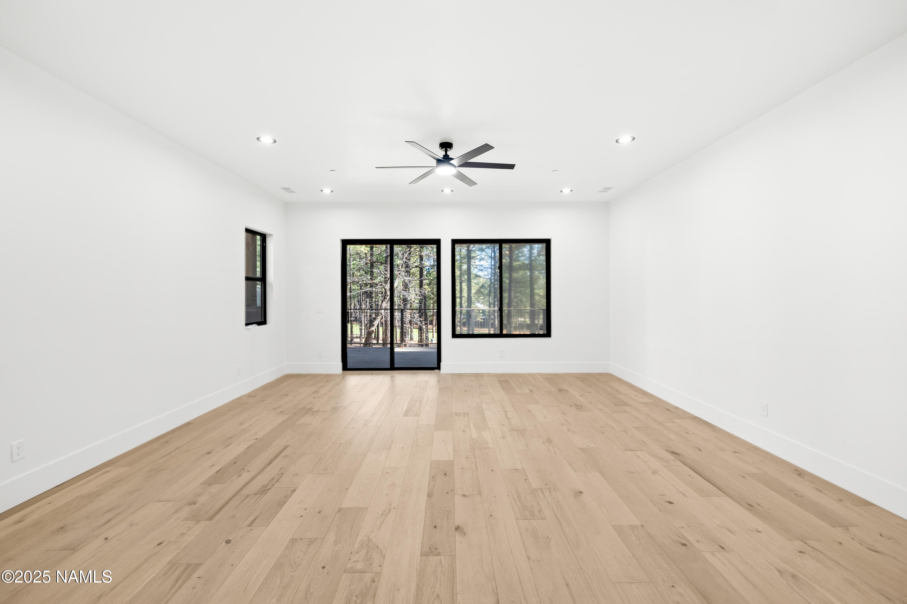 Flagstaff, Arizona, 86005, United States, 4 Bedrooms Bedrooms, ,4 BathroomsBathrooms,Residential,Active,1922481