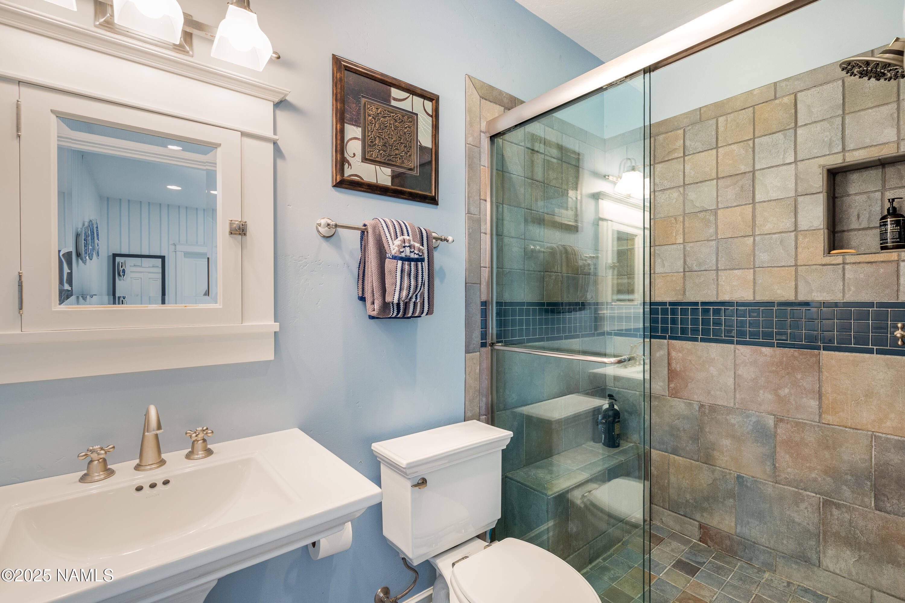 Flagstaff, Arizona, 86005, United States, ,5 BathroomsBathrooms,Residential,Active,1756410