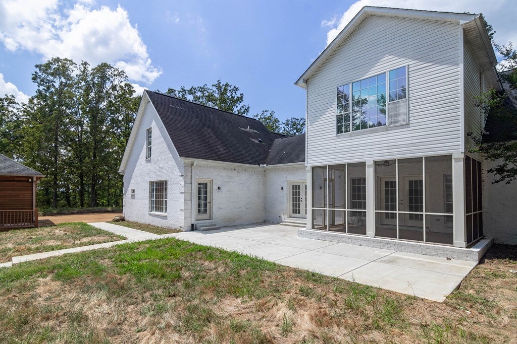 Oxford, Mississippi, 38655, United States, 7 Bedrooms Bedrooms, ,5 BathroomsBathrooms,Residential,Active,1919415