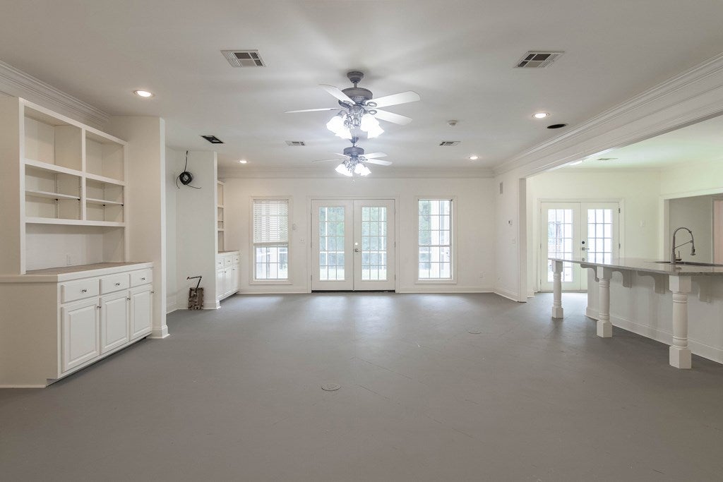 Oxford, Mississippi, 38655, United States, 7 Bedrooms Bedrooms, ,5 BathroomsBathrooms,Residential,Active,1919415