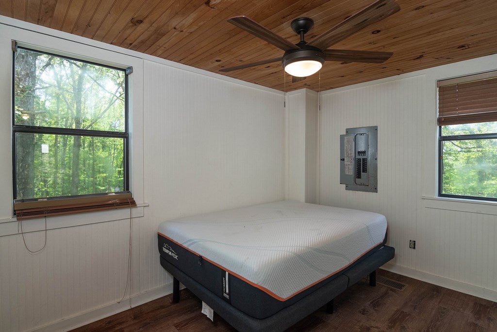 Oxford, Mississippi, 38655, United States, 7 Bedrooms Bedrooms, ,5 BathroomsBathrooms,Residential,Active,1919415