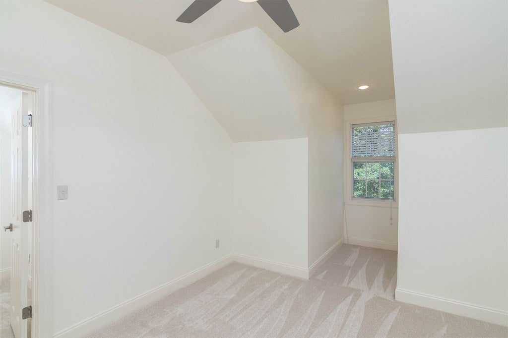 Oxford, Mississippi, 38655, United States, 7 Bedrooms Bedrooms, ,5 BathroomsBathrooms,Residential,Active,1919415