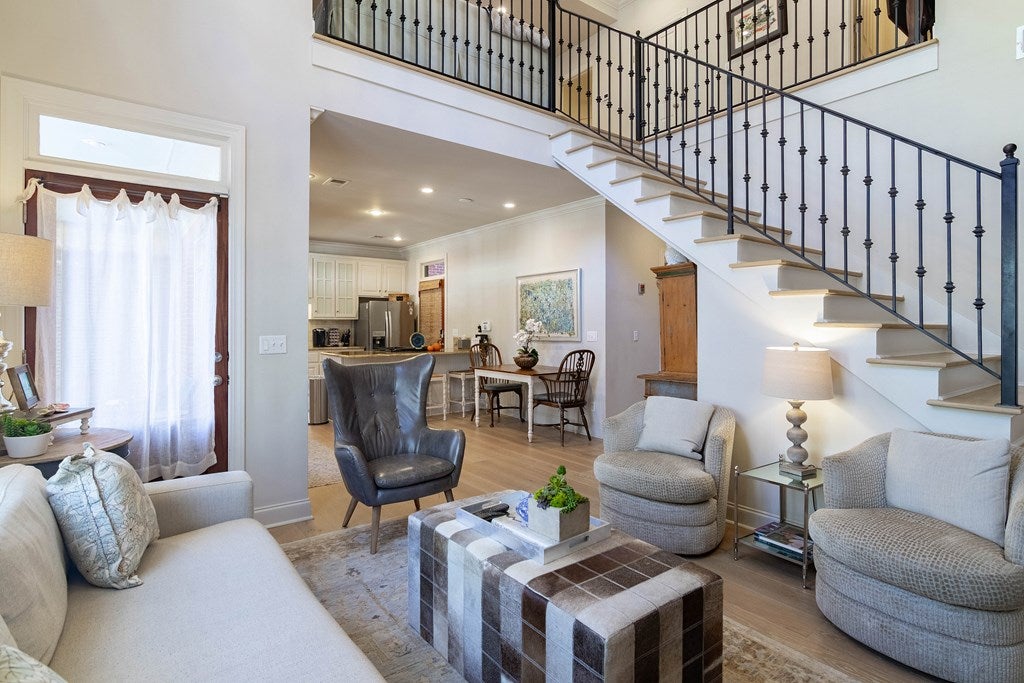 Oxford, Mississippi, 38655, United States, 4 Bedrooms Bedrooms, ,5 BathroomsBathrooms,Residential,Active,1969759