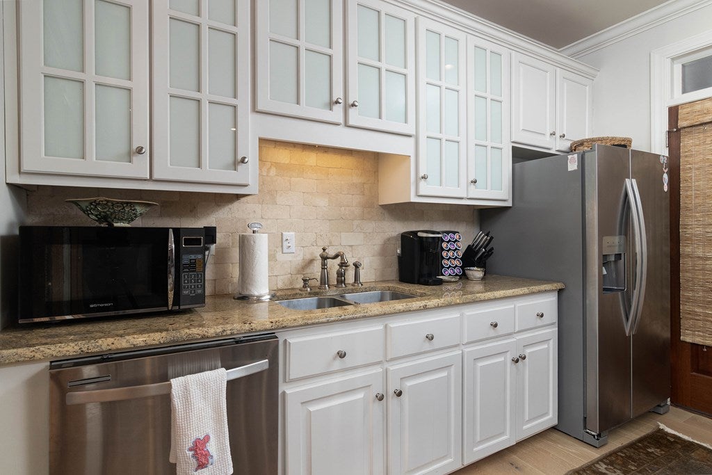 Oxford, Mississippi, 38655, United States, 4 Bedrooms Bedrooms, ,5 BathroomsBathrooms,Residential,Active,1969759