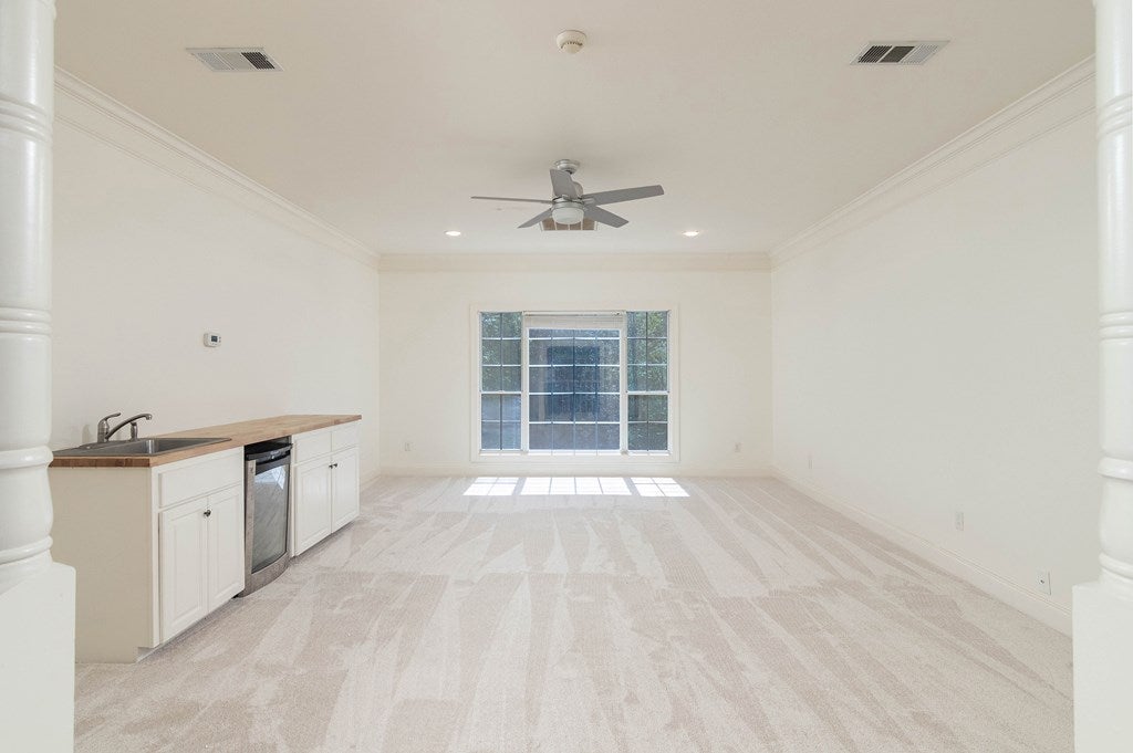 Oxford, Mississippi, 38655, United States, 7 Bedrooms Bedrooms, ,5 BathroomsBathrooms,Residential,Active,1919415