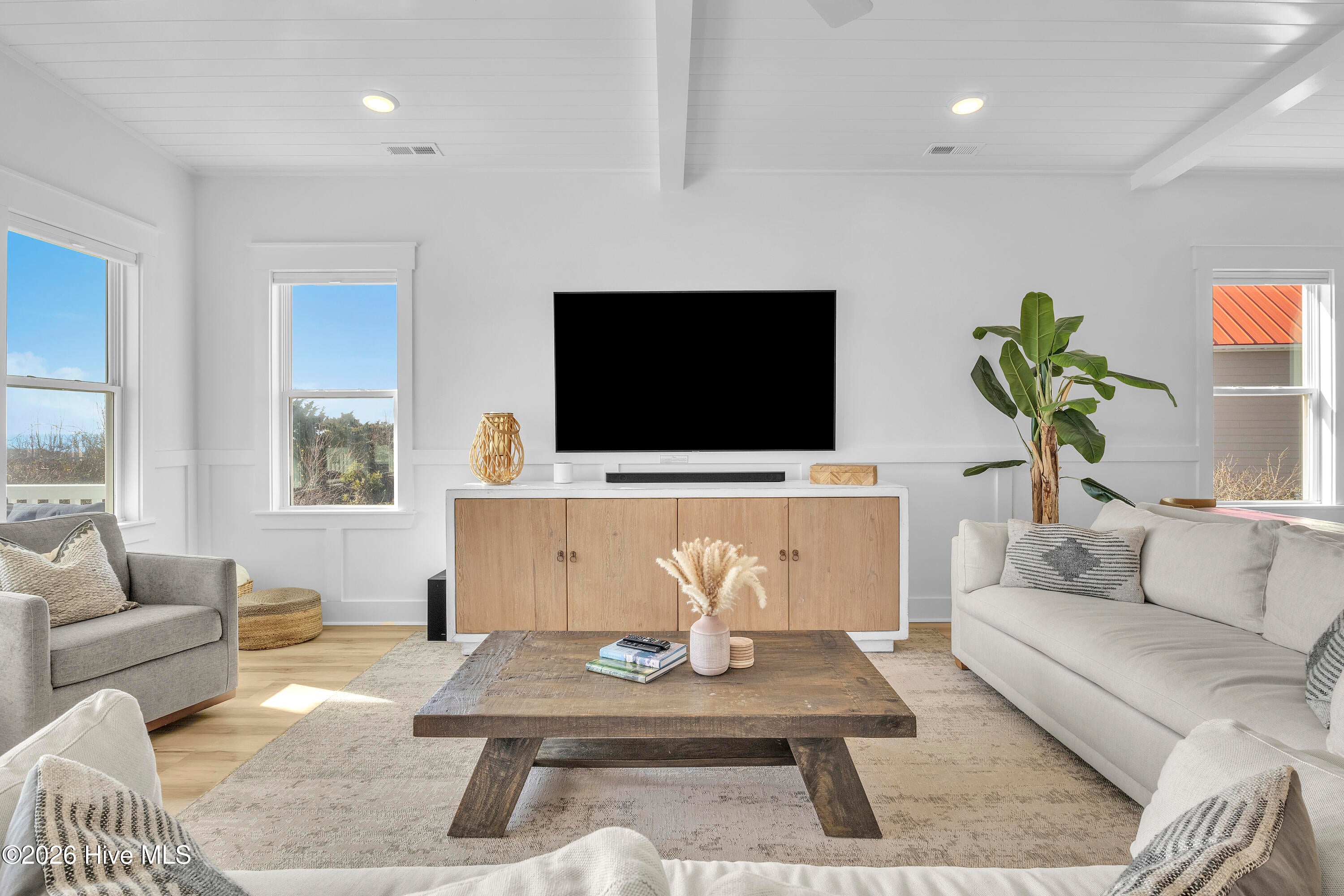 Oak Island, North Carolina, 28465, United States, 6 Bedrooms Bedrooms, ,5 BathroomsBathrooms,Residential,Active,2010558