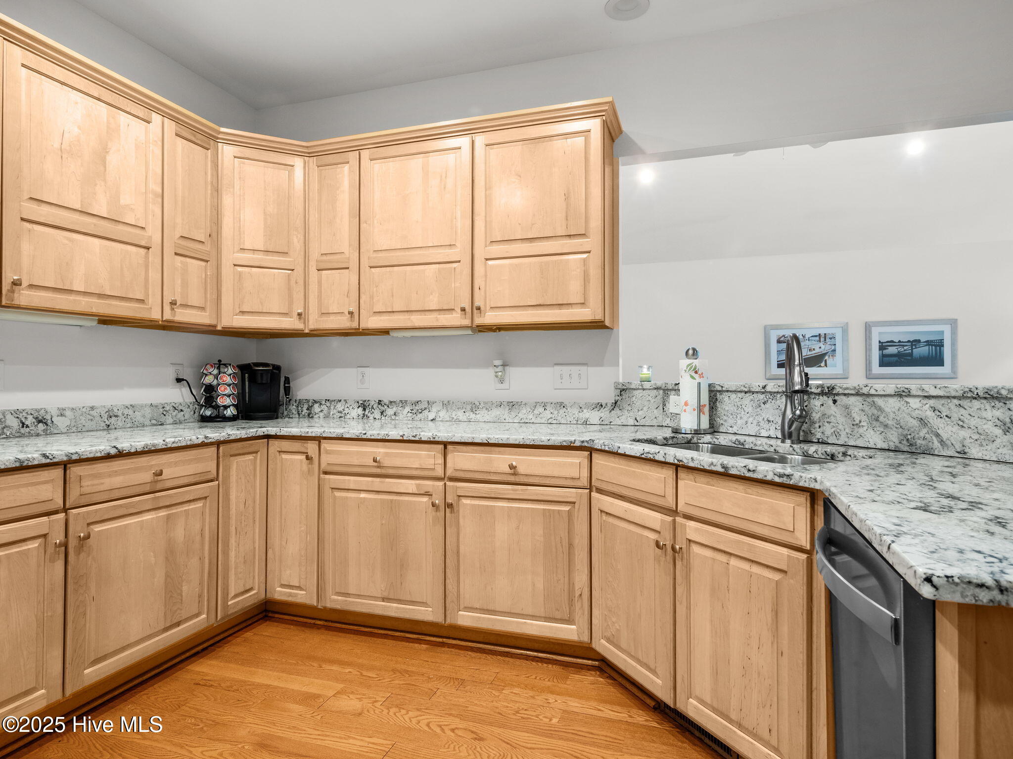 Emerald Isle, North Carolina, 28594, United States, 3 Bedrooms Bedrooms, ,3 BathroomsBathrooms,Residential,Active,1993672