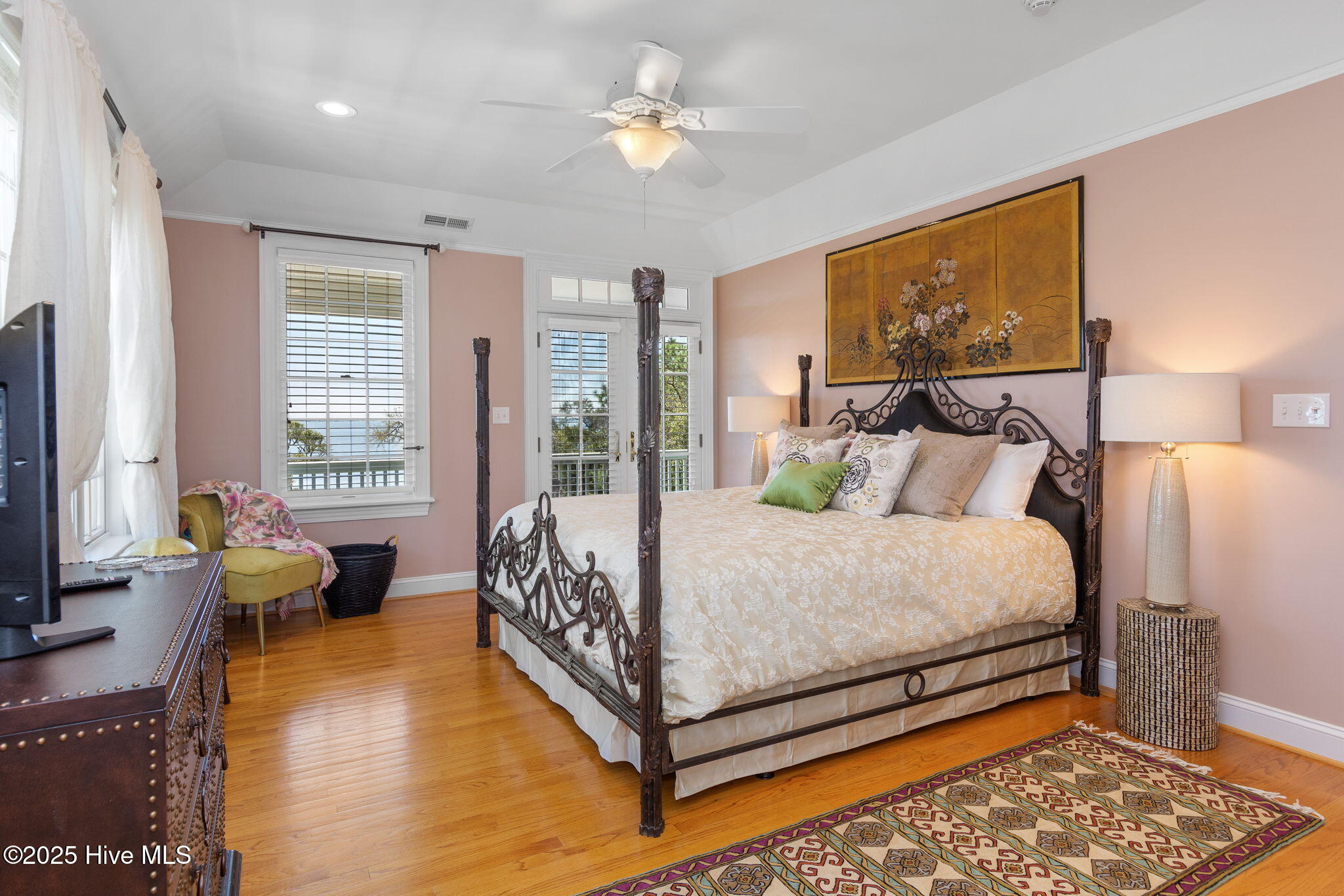 Newport, North Carolina, 28570, United States, 6 Bedrooms Bedrooms, ,7 BathroomsBathrooms,Residential,Active,2003565