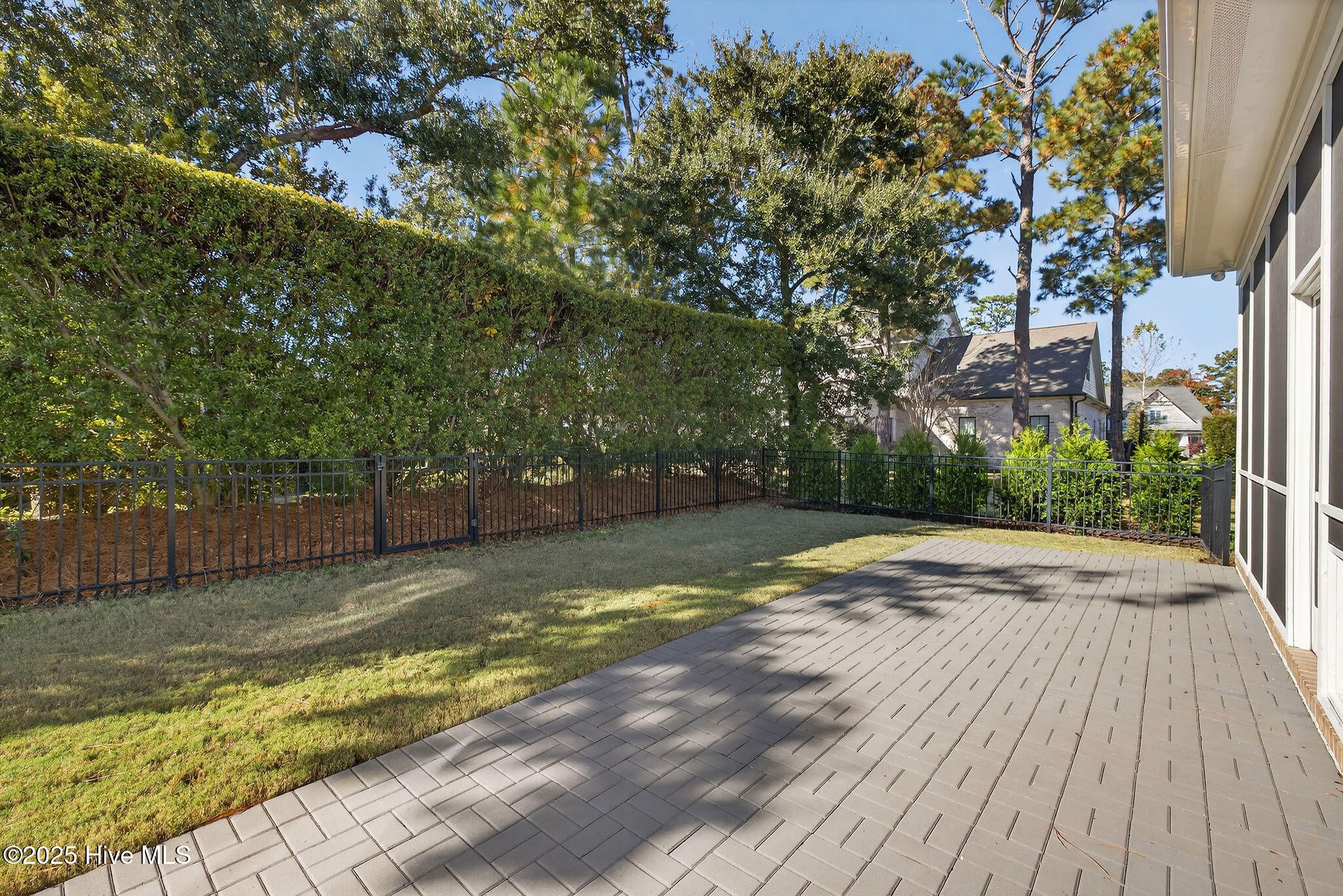 Wilmington, North Carolina, 28409, United States, 4 Bedrooms Bedrooms, ,5 BathroomsBathrooms,Residential,Active,1993650