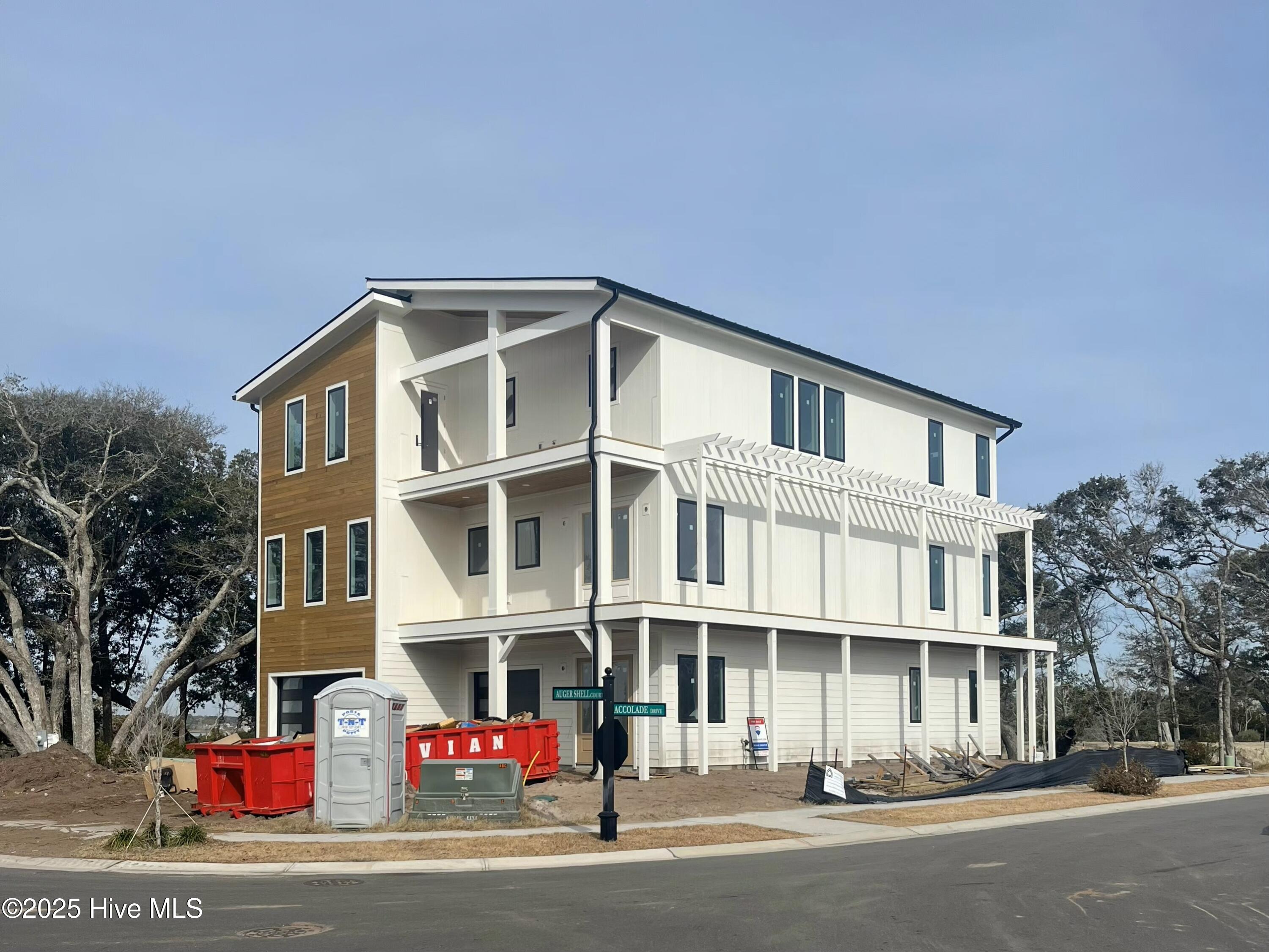 Surf City, North Carolina, 28445, United States, 6 Bedrooms Bedrooms, ,5 BathroomsBathrooms,Residential,Active,1951794