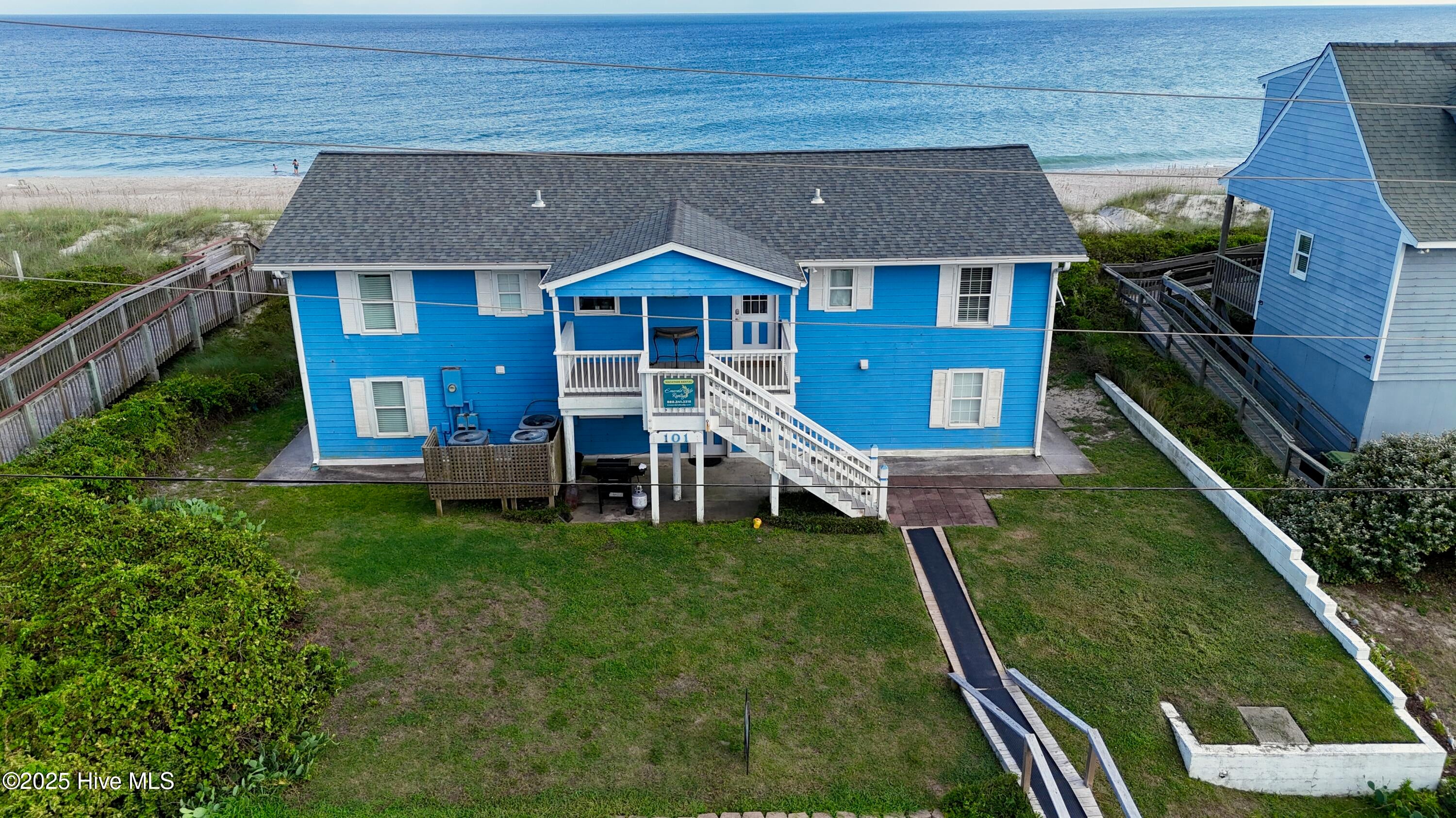 Emerald Isle, North Carolina, 28594, United States, 7 Bedrooms Bedrooms, ,4 BathroomsBathrooms,Residential,Active,1993661