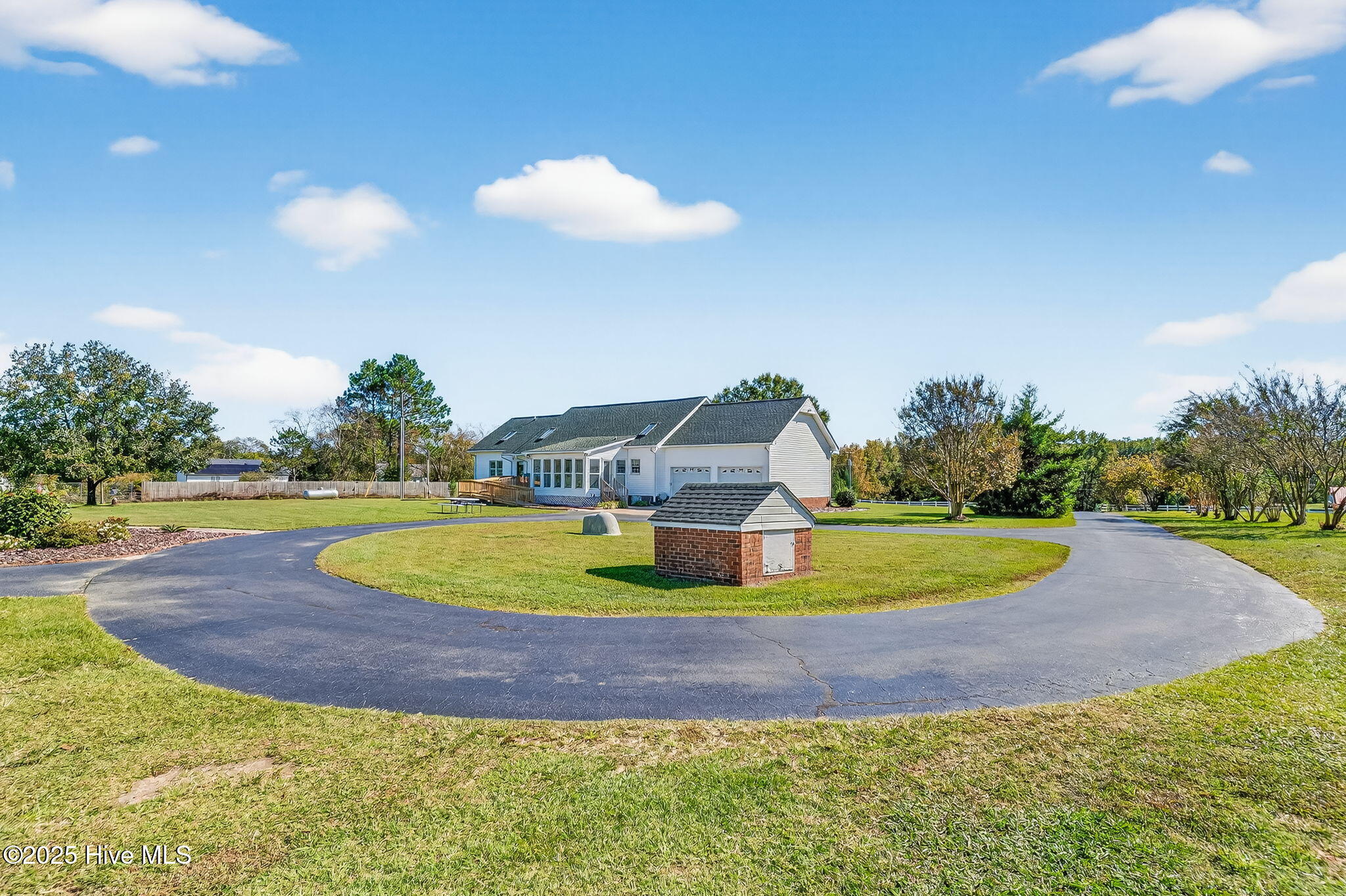 Benson, North Carolina, 27504, United States, 3 Bedrooms Bedrooms, ,3 BathroomsBathrooms,Residential,Active,2043414