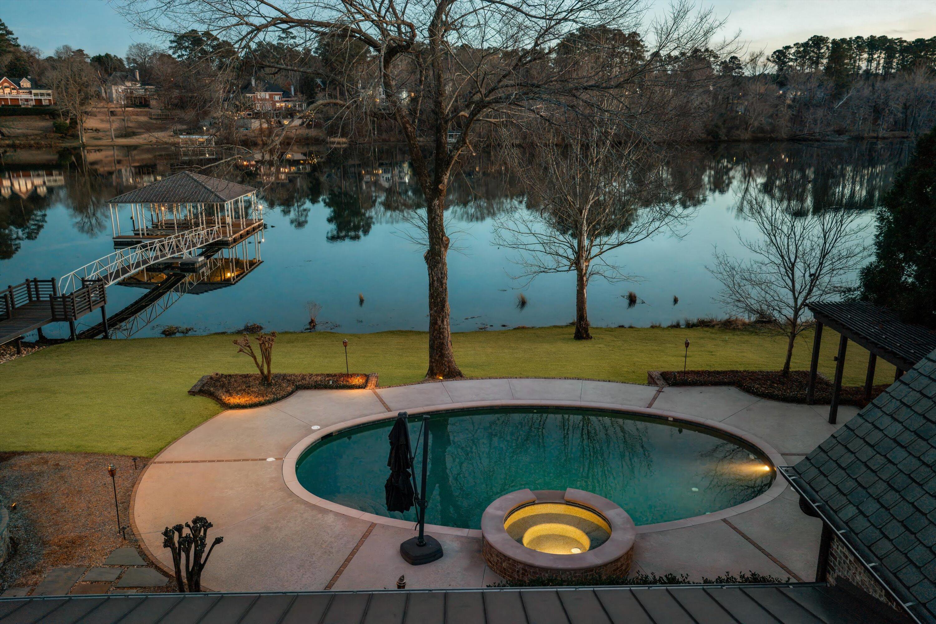 Clarks Hill, South Carolina, 29821, United States, 4 Bedrooms Bedrooms, ,7 BathroomsBathrooms,Residential,Active,2010209