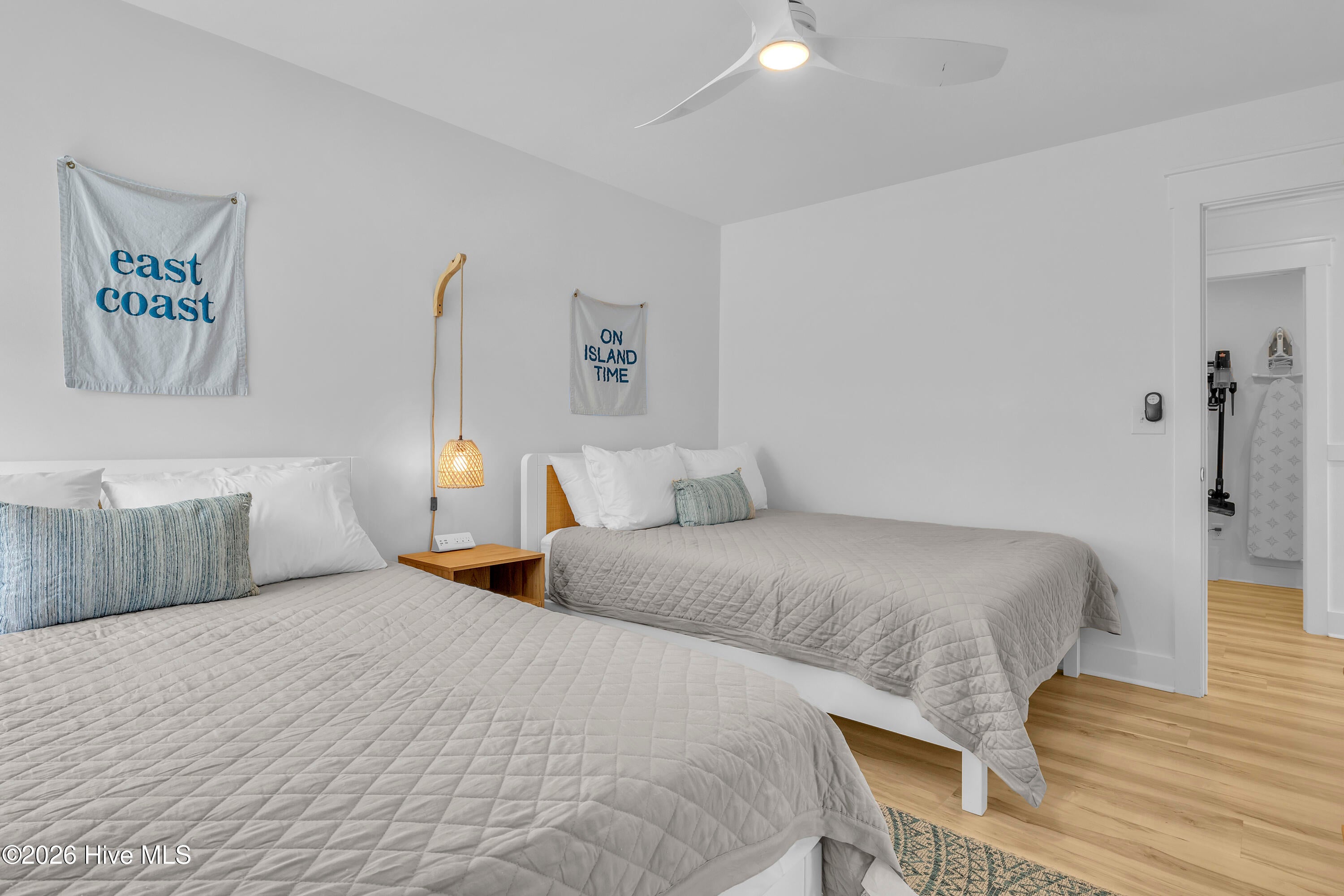 Oak Island, North Carolina, 28465, United States, 6 Bedrooms Bedrooms, ,5 BathroomsBathrooms,Residential,Active,2010558