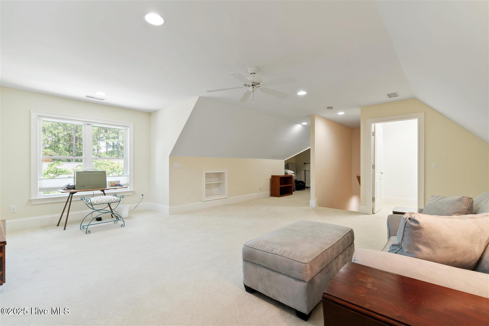 Southport, North Carolina, 28461, United States, 3 Bedrooms Bedrooms, ,4 BathroomsBathrooms,Residential,Active,1889006