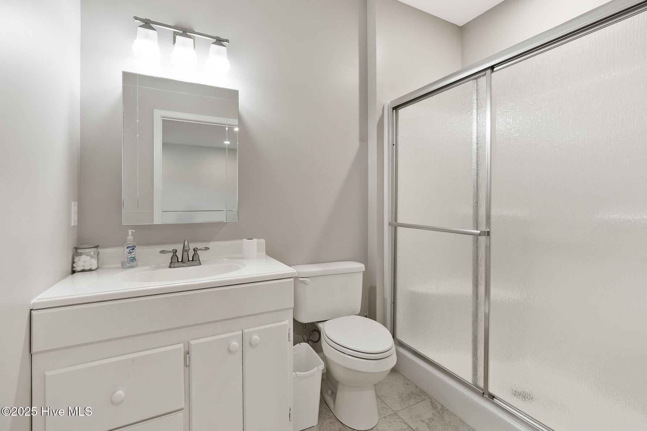 Rockingham, North Carolina, 28379, United States, 2 Bedrooms Bedrooms, ,3 BathroomsBathrooms,Residential,Active,1963276