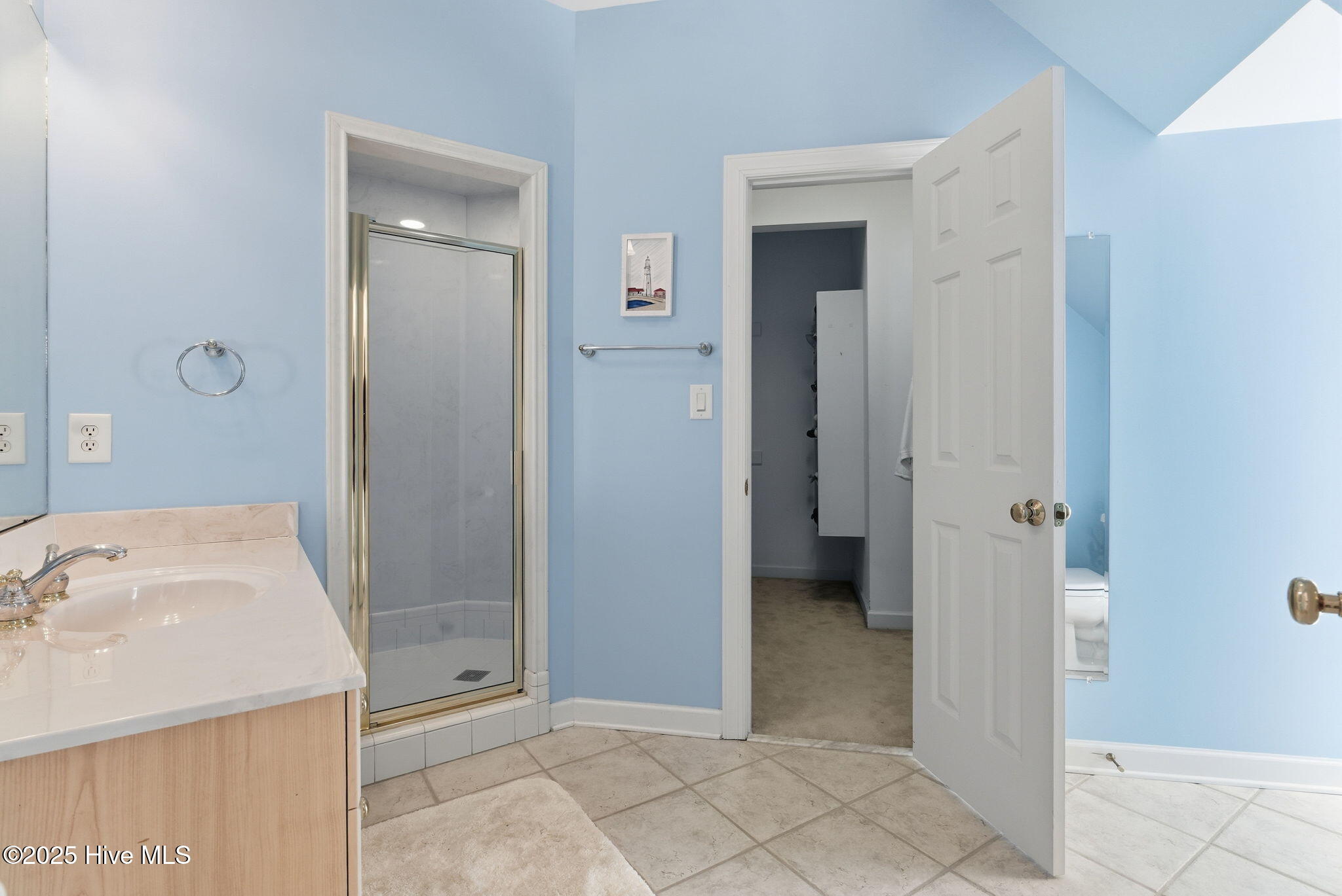 Durham, North Carolina, 27705, United States, 5 Bedrooms Bedrooms, ,5 BathroomsBathrooms,Residential,Active,1997609