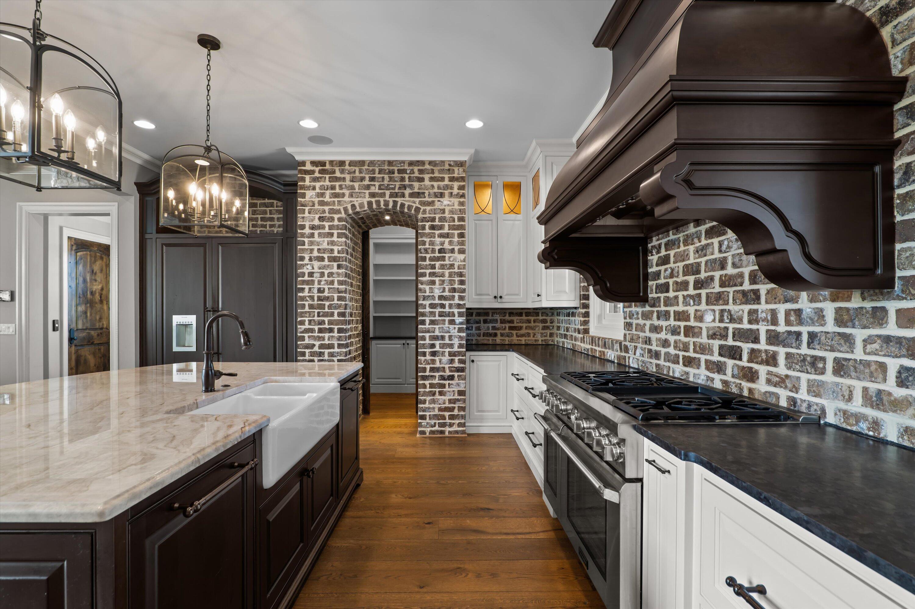 Clarks Hill, South Carolina, 29821, United States, 4 Bedrooms Bedrooms, ,7 BathroomsBathrooms,Residential,Active,2010209