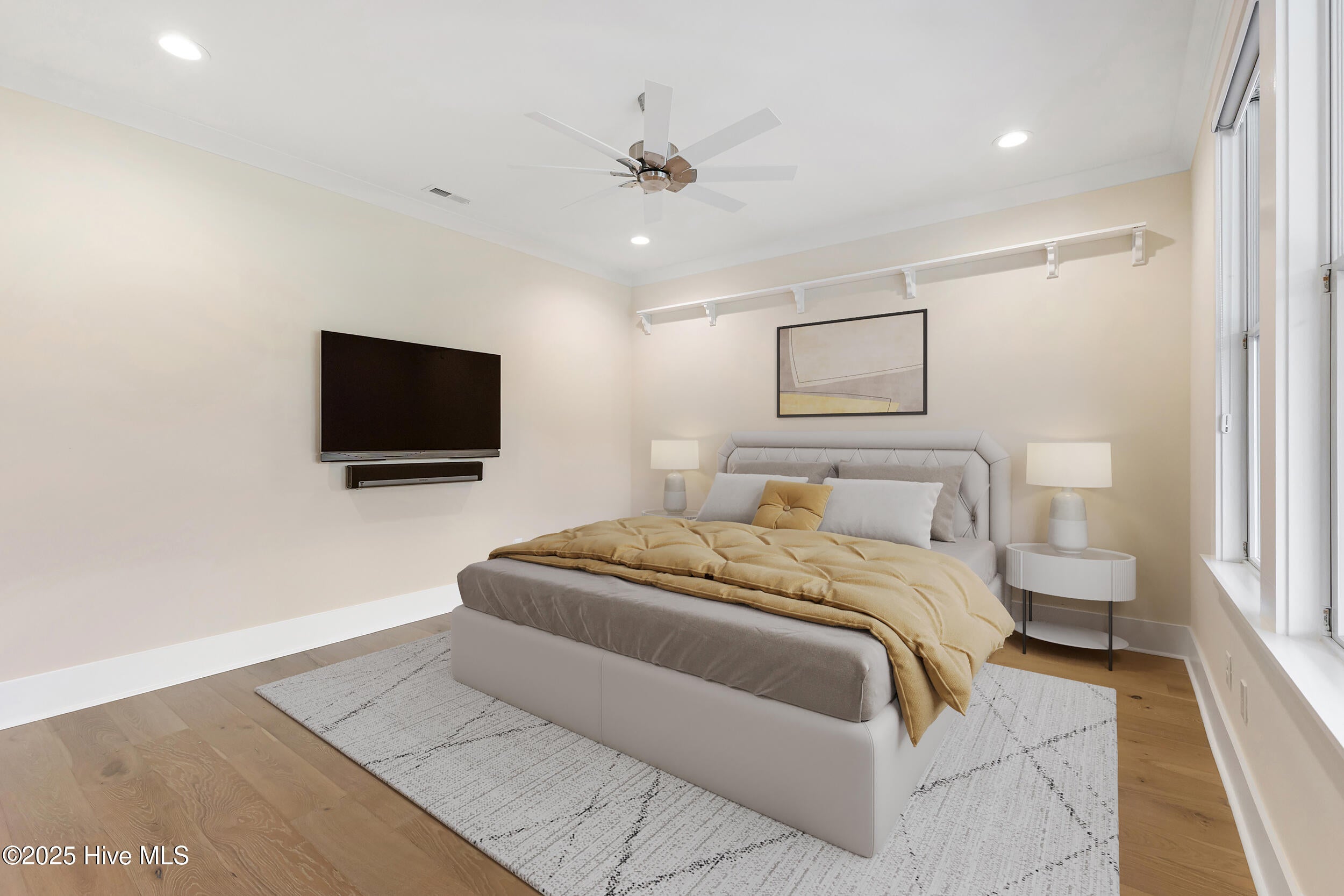 Carolina Beach, North Carolina, 28428, United States, 5 Bedrooms Bedrooms, ,4 BathroomsBathrooms,Residential,Active,1970929