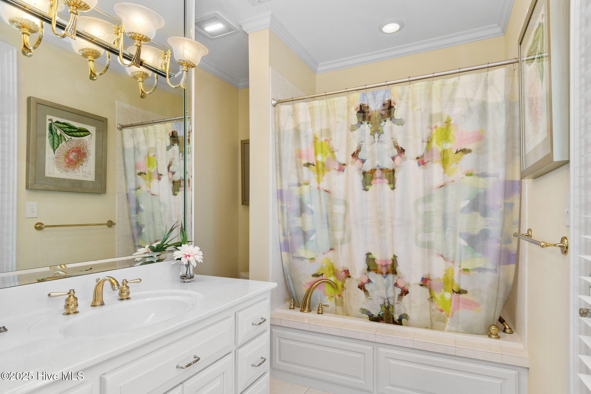 Newport, North Carolina, 28570, United States, 6 Bedrooms Bedrooms, ,7 BathroomsBathrooms,Residential,Active,2003565