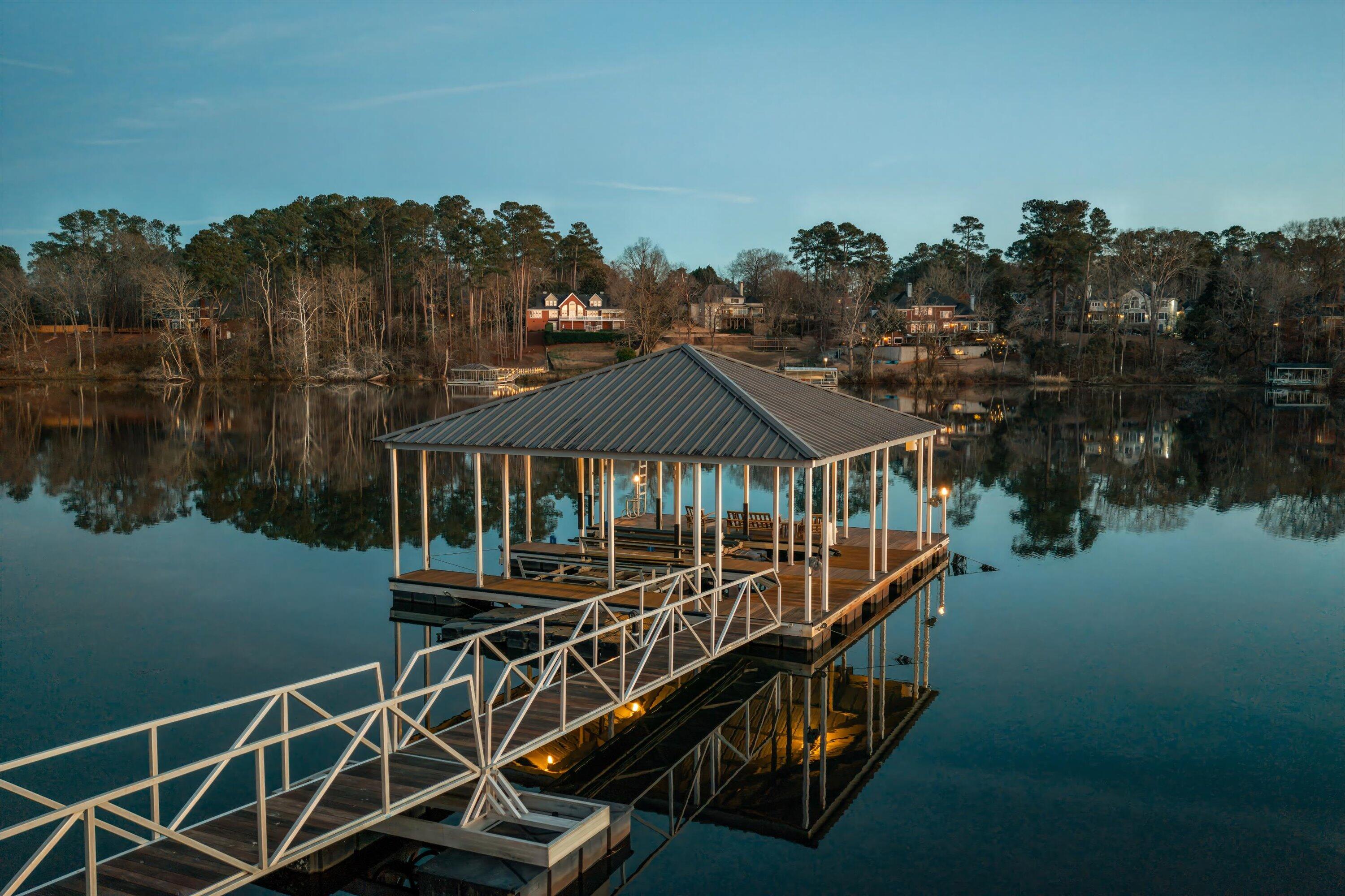 Clarks Hill, South Carolina, 29821, United States, 4 Bedrooms Bedrooms, ,7 BathroomsBathrooms,Residential,Active,2010209
