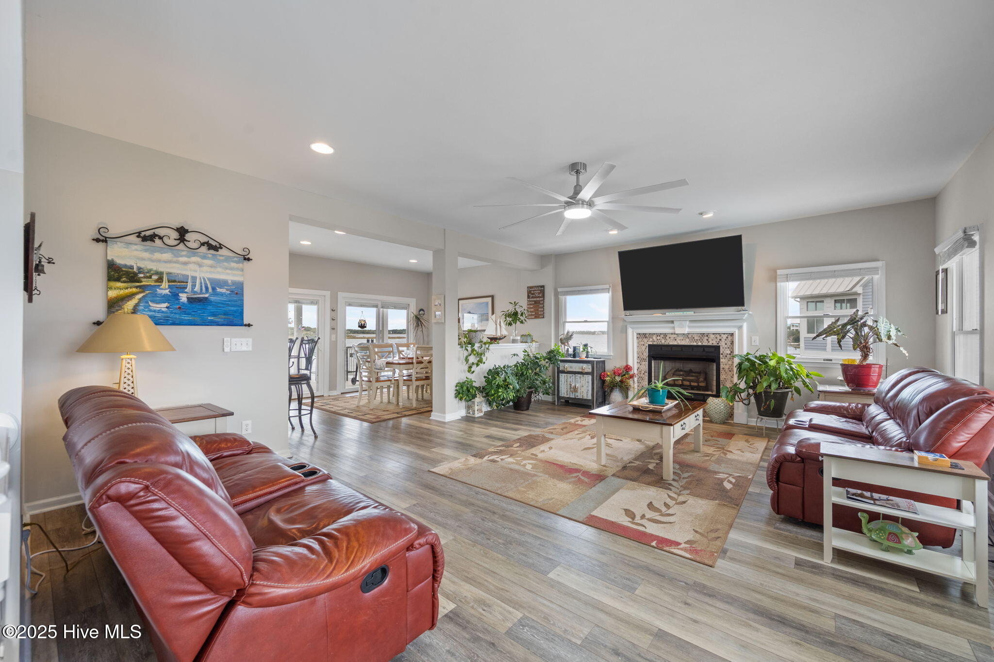 North Topsail Beach, North Carolina, 28460, United States, 3 Bedrooms Bedrooms, ,3 BathroomsBathrooms,Residential,Active,1988708