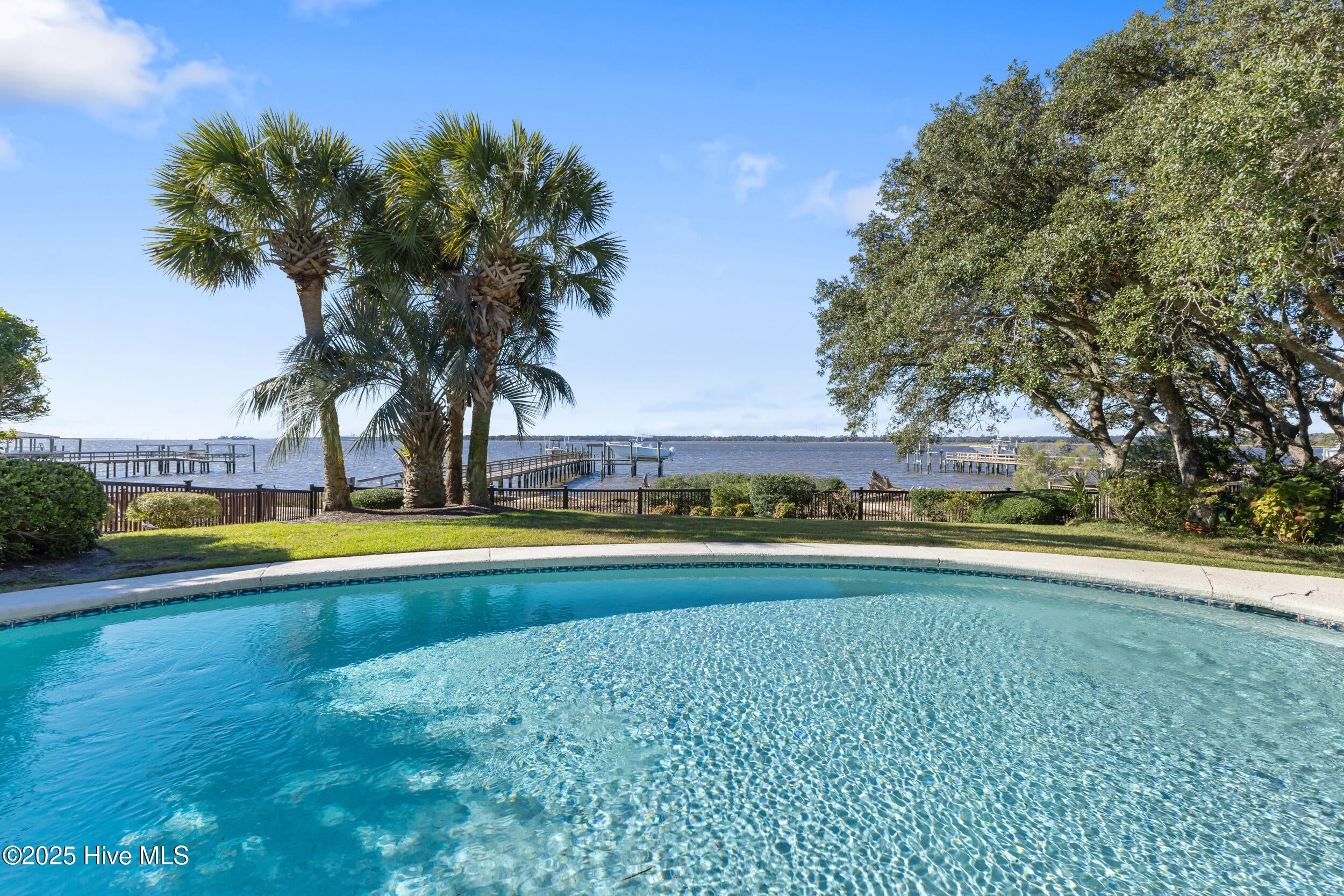 Wilmington, North Carolina, 28412, United States, 4 Bedrooms Bedrooms, ,3 BathroomsBathrooms,Residential,Active,1990605