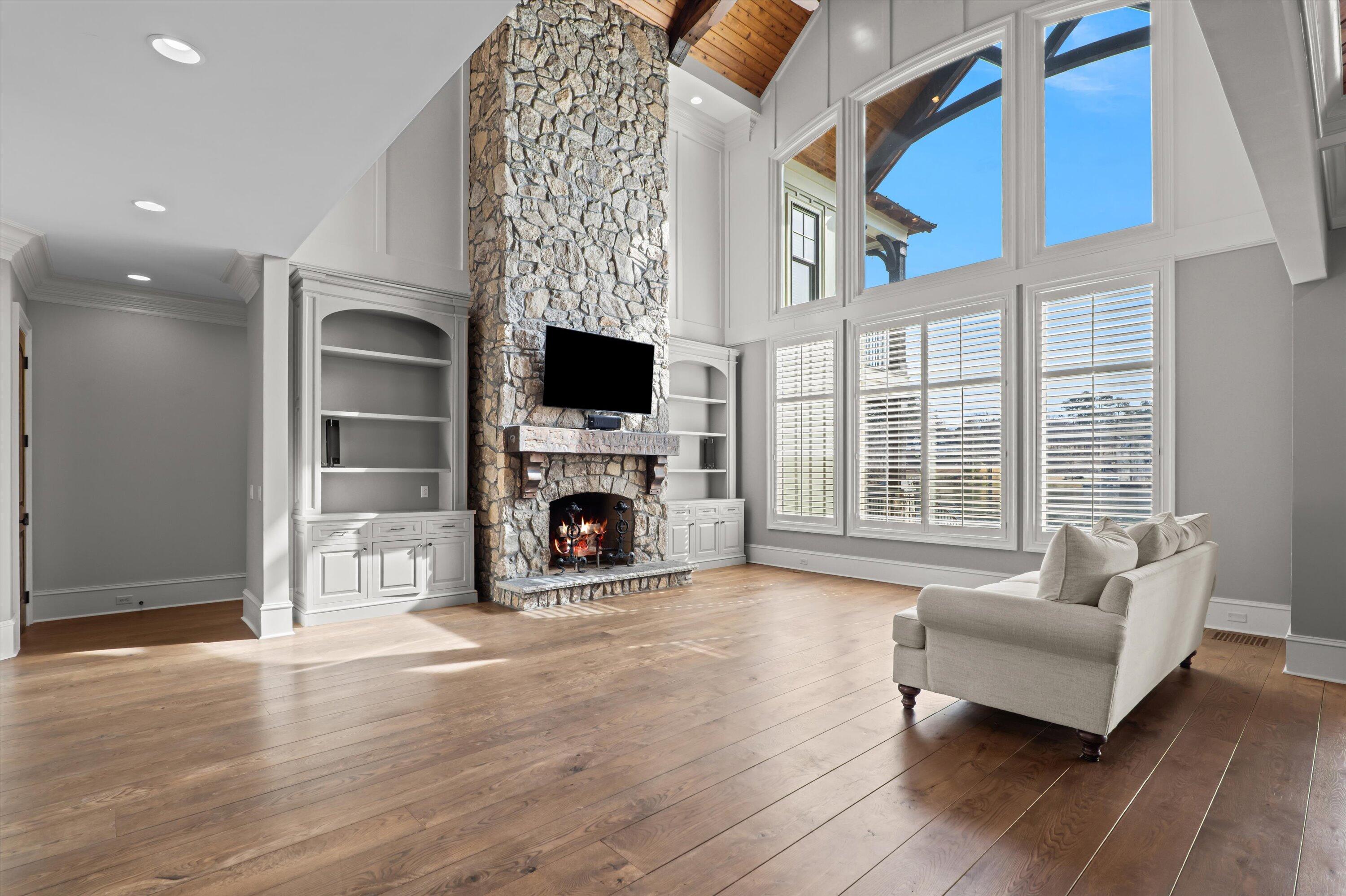 Clarks Hill, South Carolina, 29821, United States, 4 Bedrooms Bedrooms, ,7 BathroomsBathrooms,Residential,Active,2010209