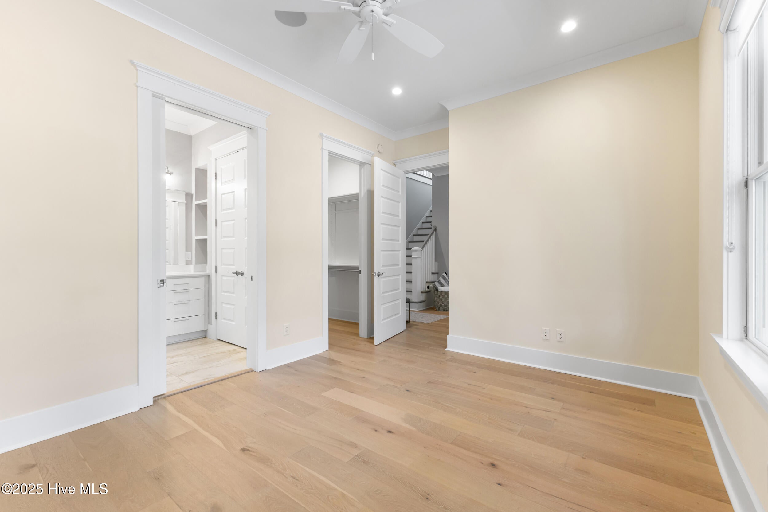 Carolina Beach, North Carolina, 28428, United States, 5 Bedrooms Bedrooms, ,4 BathroomsBathrooms,Residential,Active,1970929