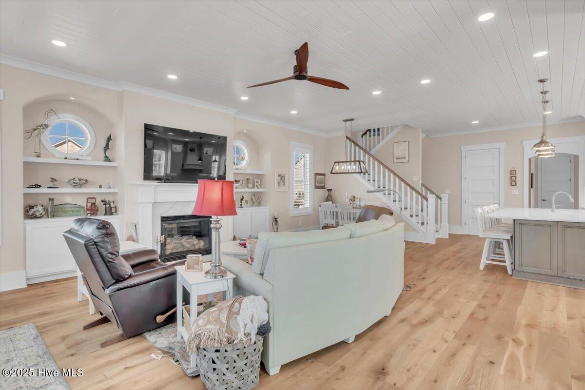 Morehead City, North Carolina, 28557, United States, 3 Bedrooms Bedrooms, ,4 BathroomsBathrooms,Residential,Active,2007117