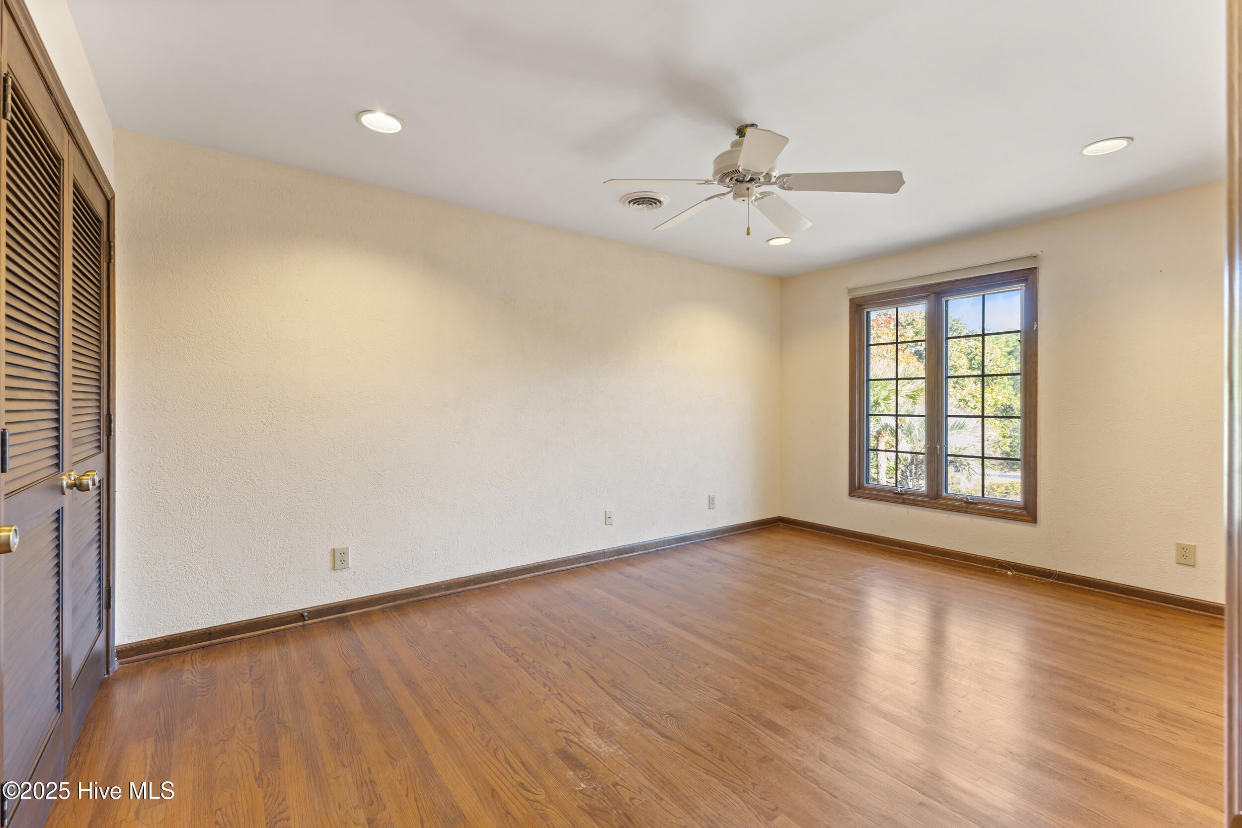 Wilmington, North Carolina, 28412, United States, 4 Bedrooms Bedrooms, ,3 BathroomsBathrooms,Residential,Active,1990605