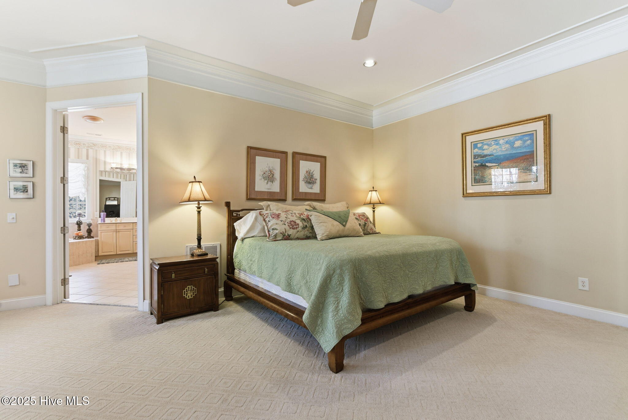 Durham, North Carolina, 27705, United States, 5 Bedrooms Bedrooms, ,5 BathroomsBathrooms,Residential,Active,1997609