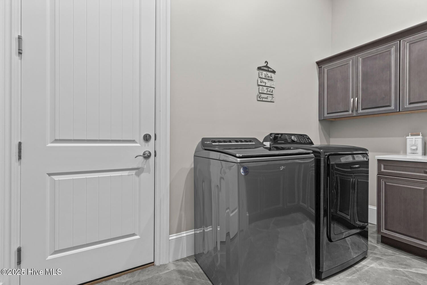 Jacksonville, North Carolina, 28540, United States, 5 Bedrooms Bedrooms, ,6 BathroomsBathrooms,Residential,Active,2006803