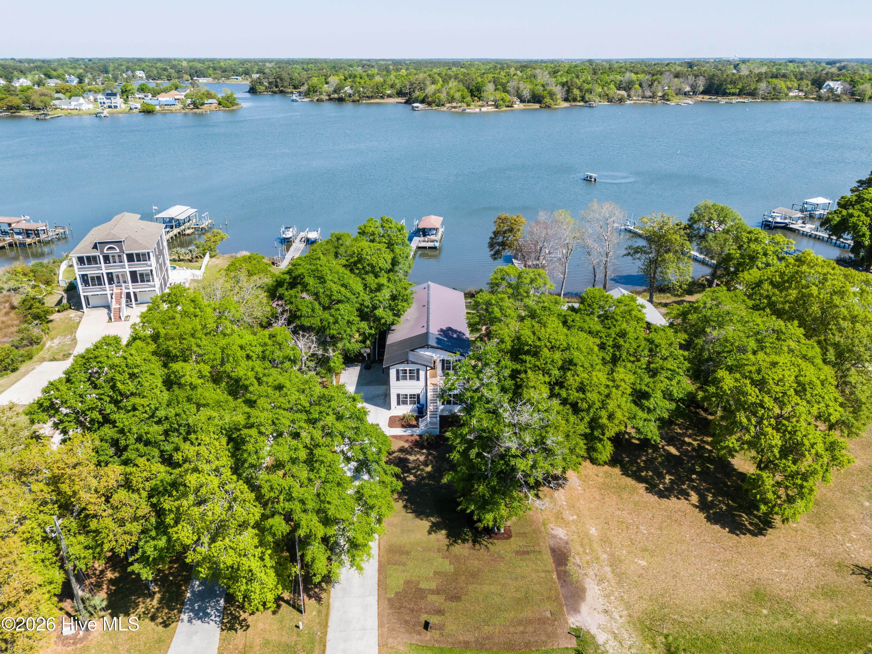 Sneads Ferry, North Carolina, 28460, United States, 3 Bedrooms Bedrooms, ,4 BathroomsBathrooms,Residential,Active,2041542