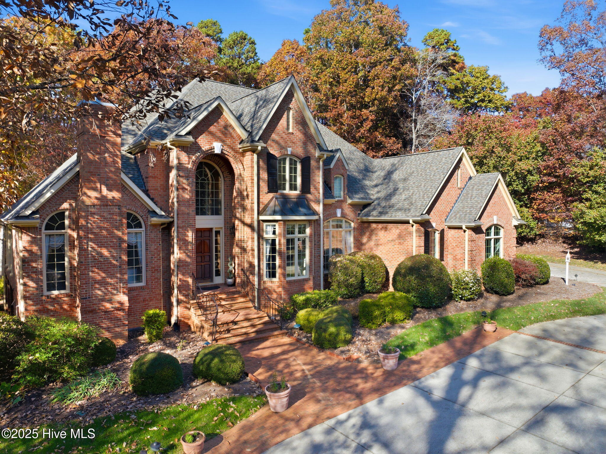 Durham, North Carolina, 27705, United States, 5 Bedrooms Bedrooms, ,5 BathroomsBathrooms,Residential,Active,1997609