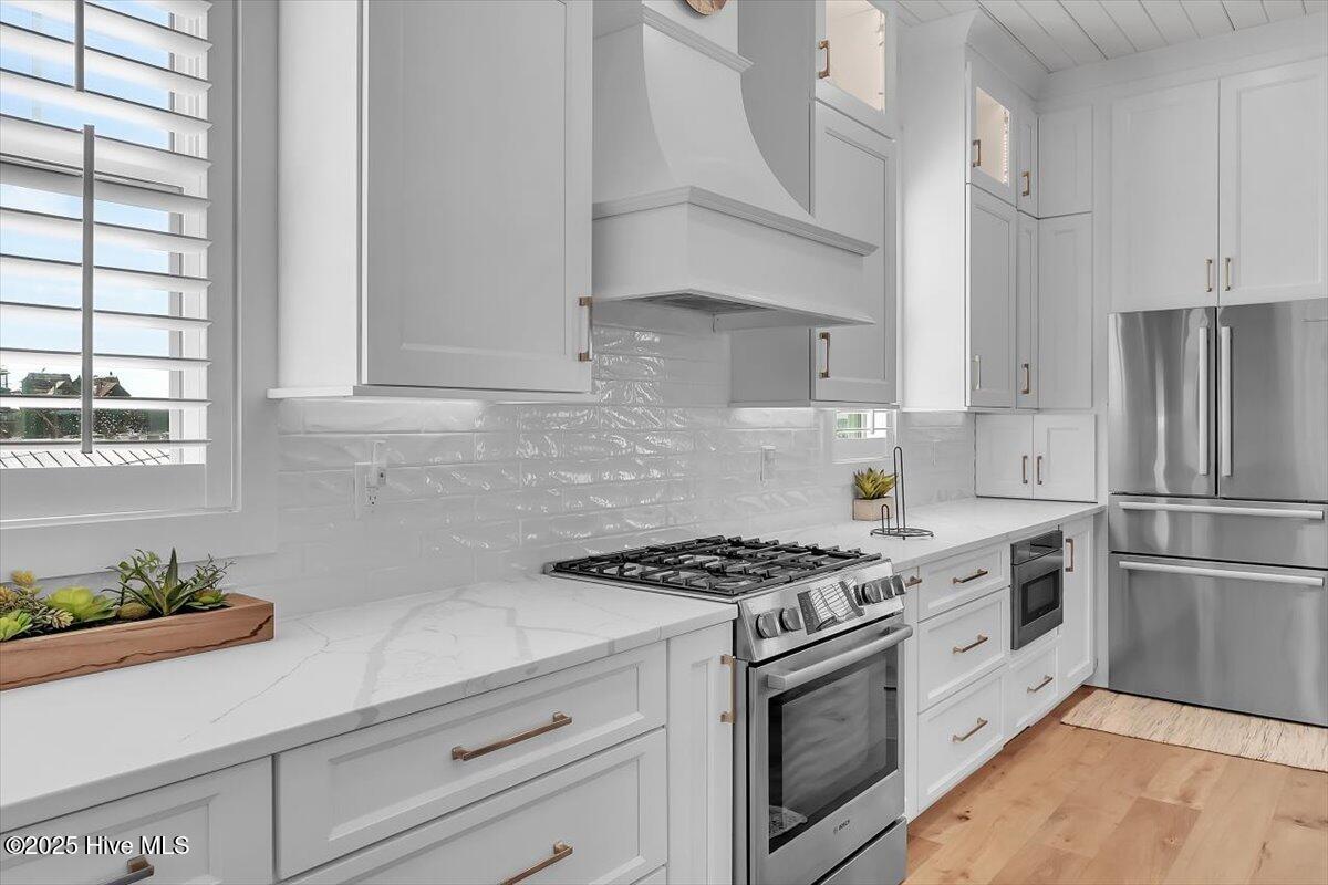 Morehead City, North Carolina, 28557, United States, 3 Bedrooms Bedrooms, ,4 BathroomsBathrooms,Residential,Active,2007117