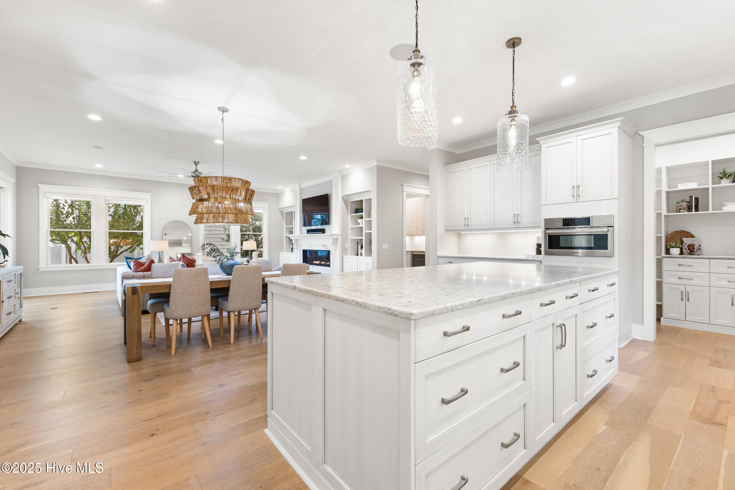 Carolina Beach, North Carolina, 28428, United States, 5 Bedrooms Bedrooms, ,4 BathroomsBathrooms,Residential,Active,1970929