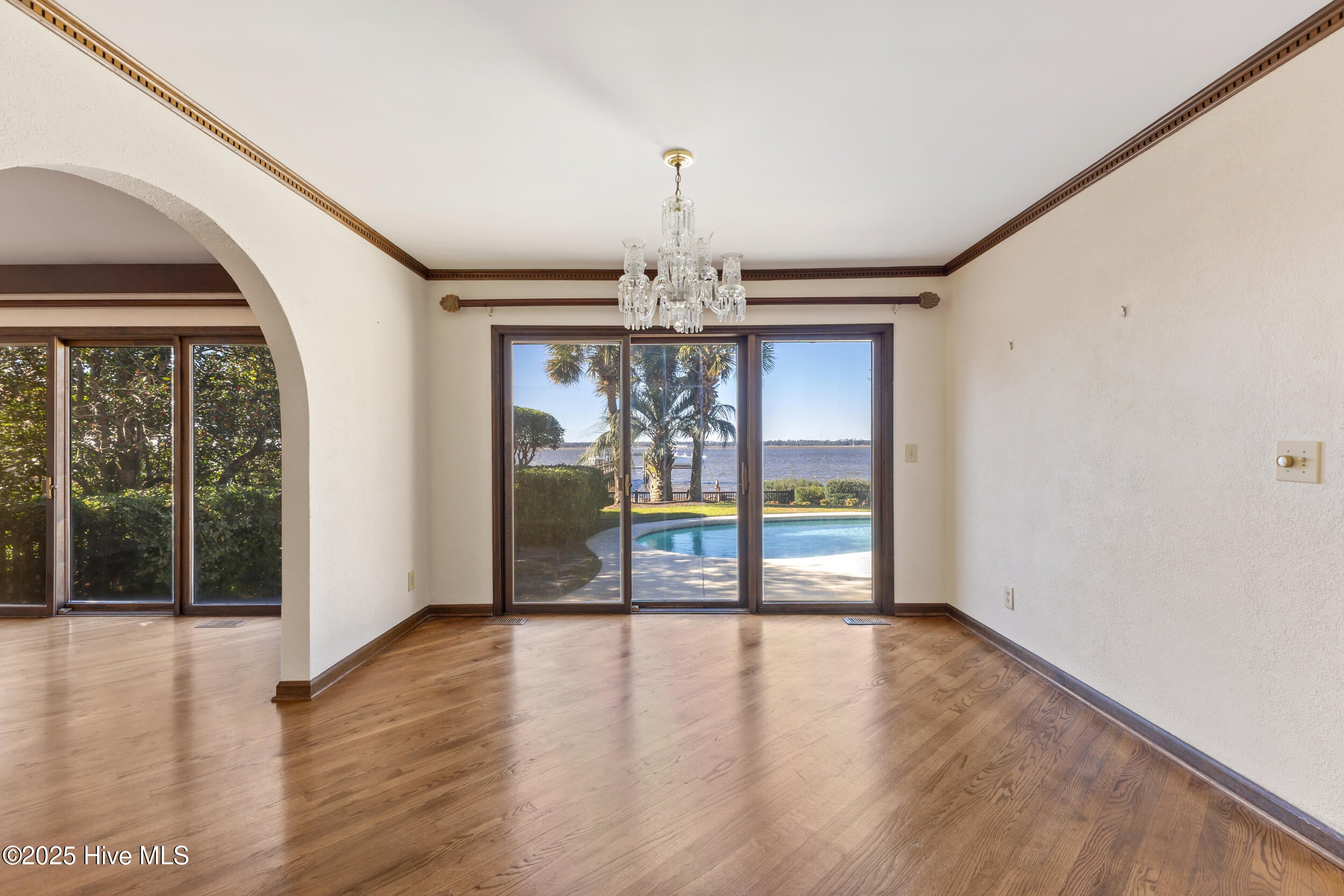 Wilmington, North Carolina, 28412, United States, 4 Bedrooms Bedrooms, ,3 BathroomsBathrooms,Residential,Active,1990605