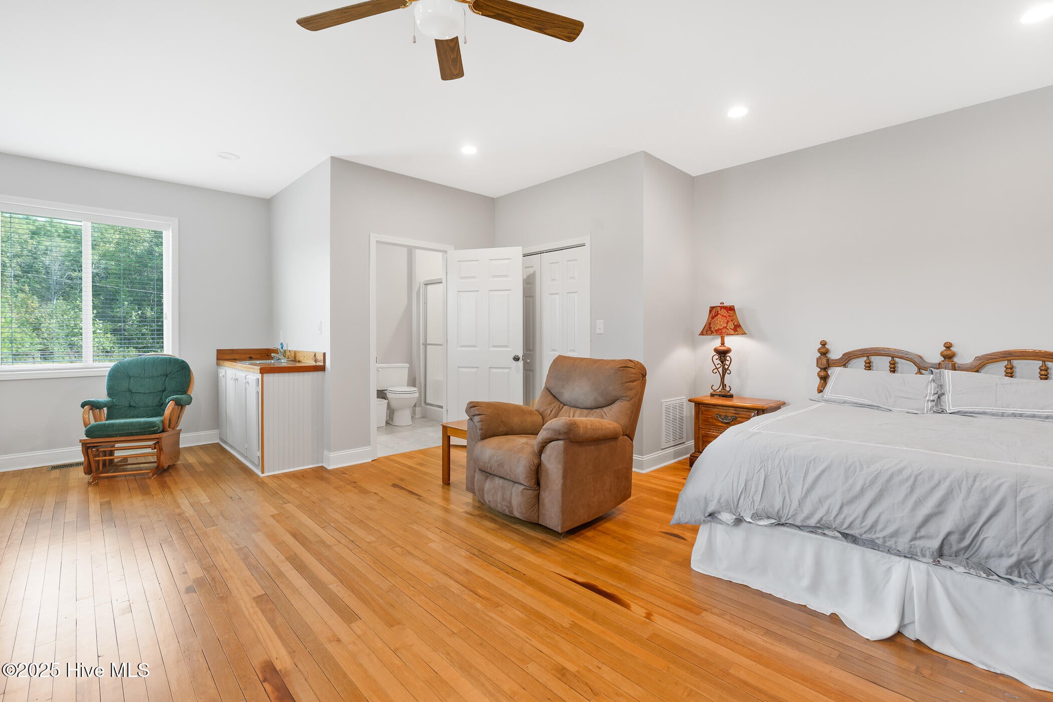 Rockingham, North Carolina, 28379, United States, 2 Bedrooms Bedrooms, ,3 BathroomsBathrooms,Residential,Active,1963276