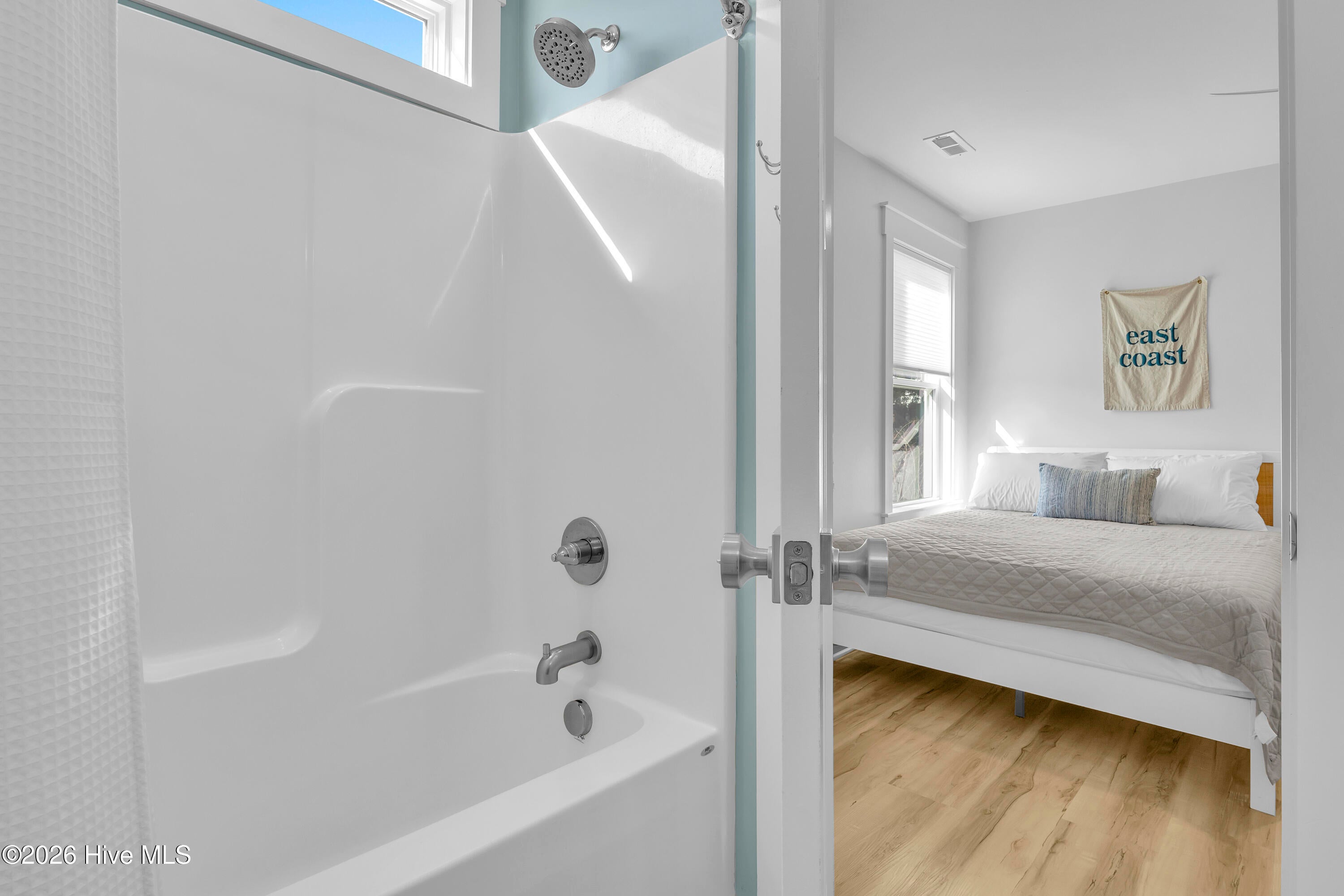 Oak Island, North Carolina, 28465, United States, 6 Bedrooms Bedrooms, ,5 BathroomsBathrooms,Residential,Active,2010558