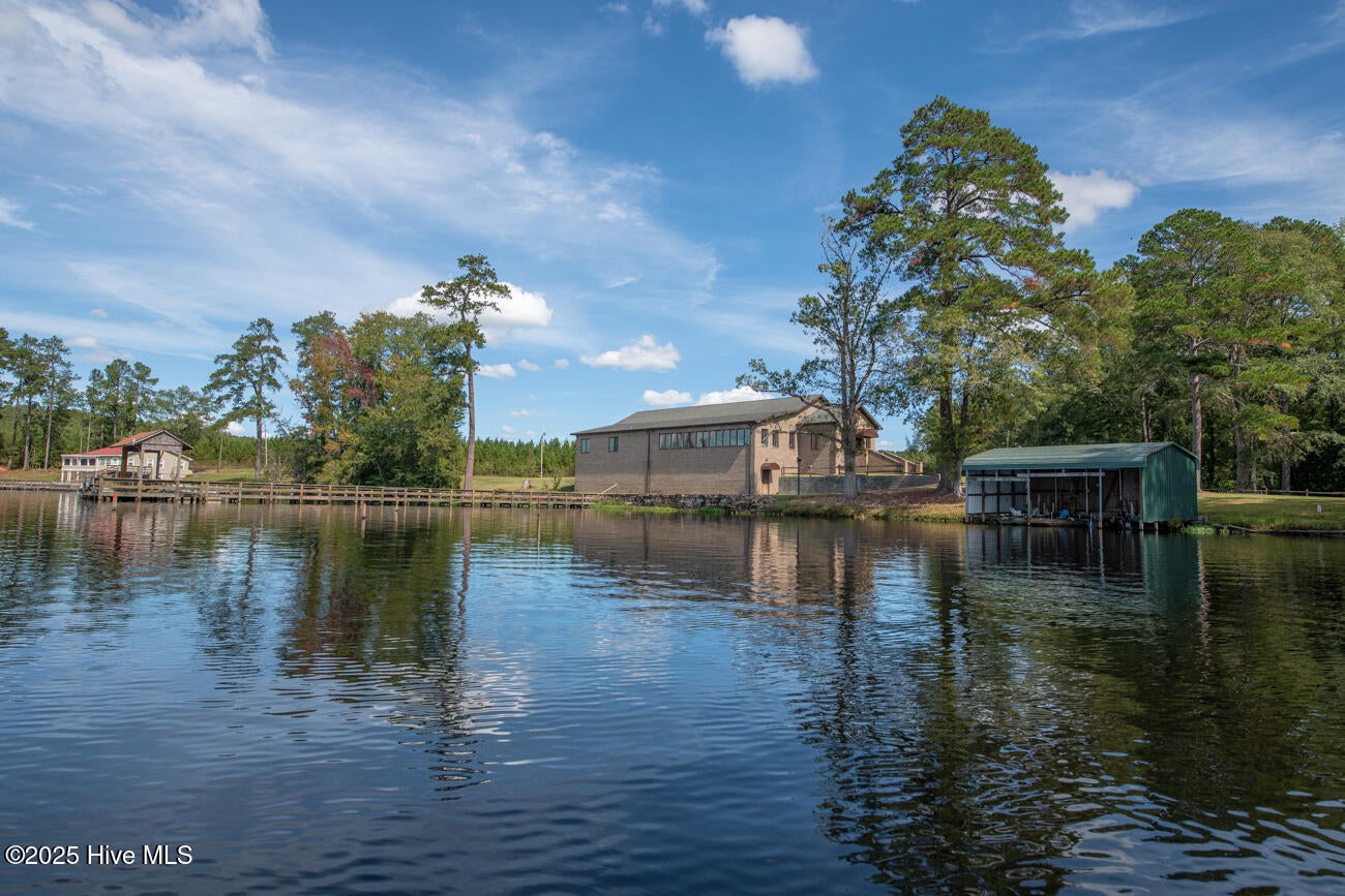 Rockingham, North Carolina, 28379, United States, 2 Bedrooms Bedrooms, ,3 BathroomsBathrooms,Residential,Active,1963276