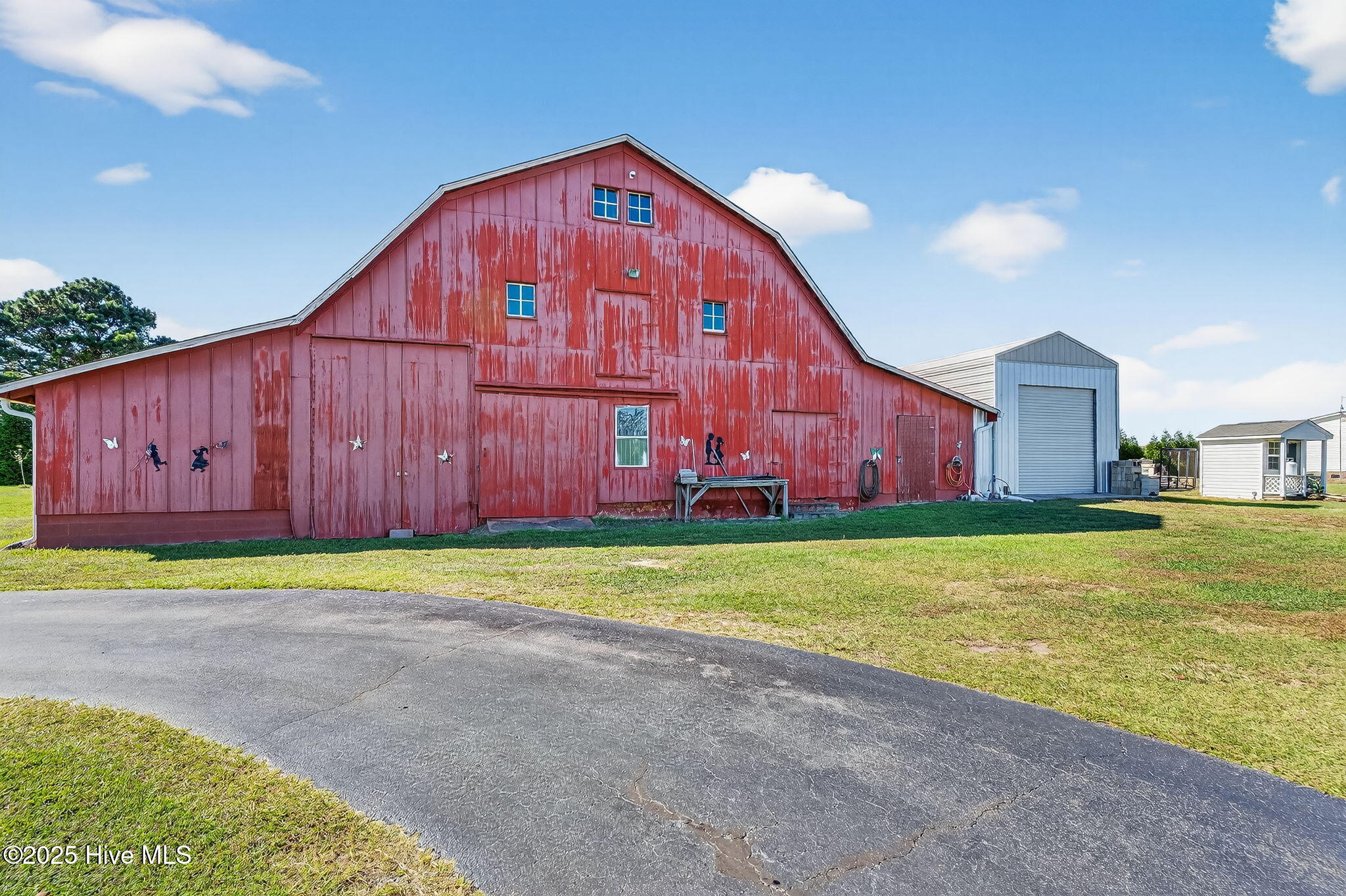 Benson, North Carolina, 27504, United States, 3 Bedrooms Bedrooms, ,3 BathroomsBathrooms,Residential,Active,1972180