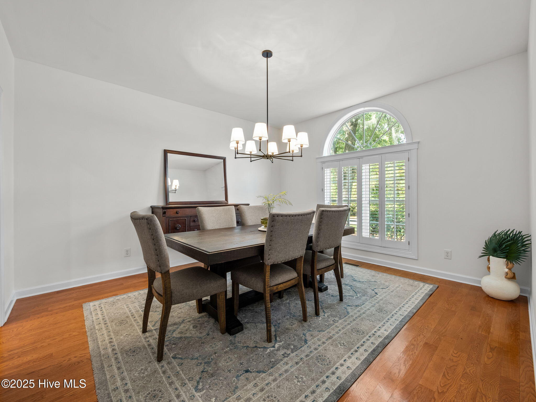 Emerald Isle, North Carolina, 28594, United States, 3 Bedrooms Bedrooms, ,3 BathroomsBathrooms,Residential,Active,1993672