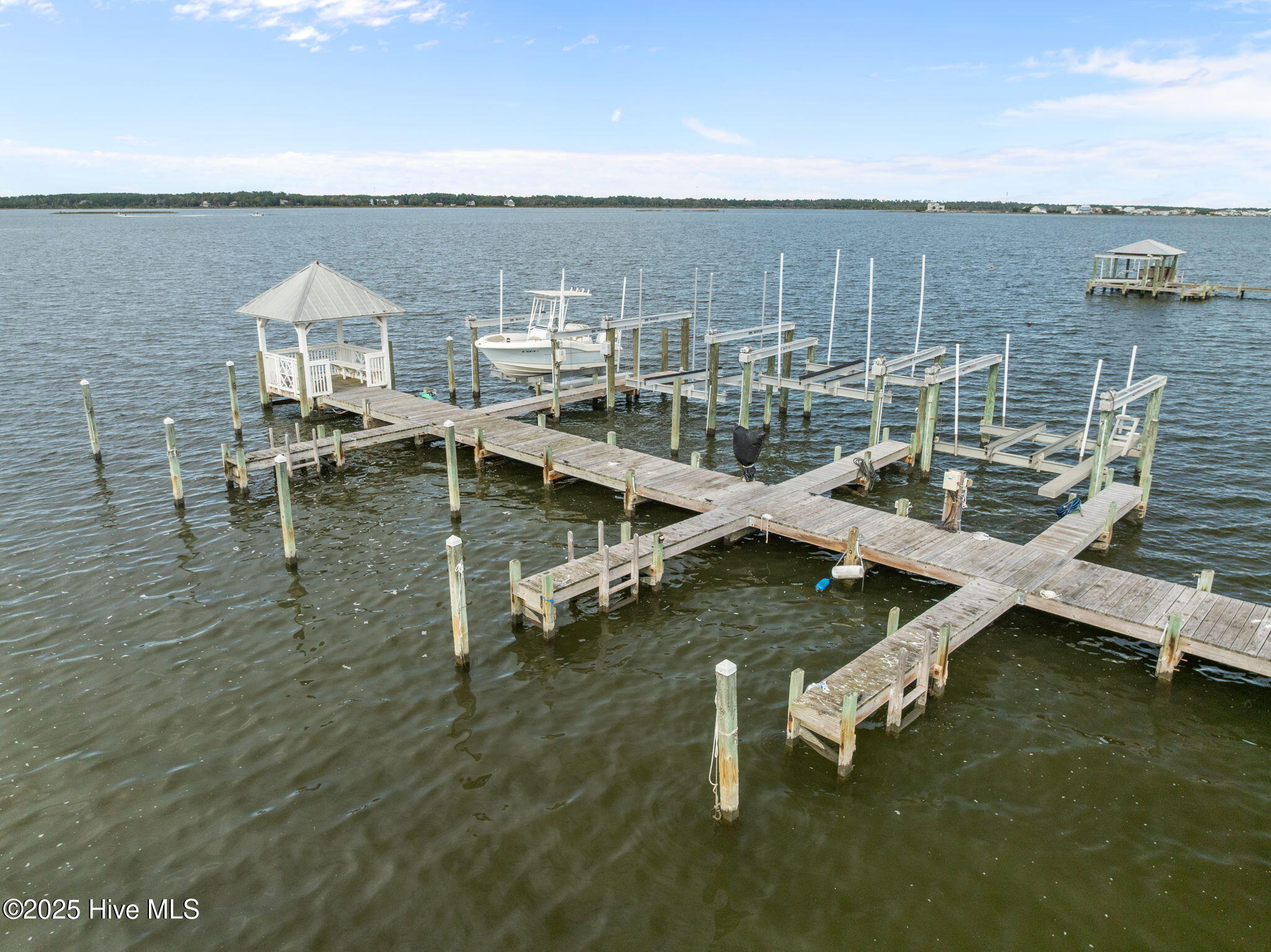 North Topsail Beach, North Carolina, 28460, United States, 3 Bedrooms Bedrooms, ,3 BathroomsBathrooms,Residential,Active,1988708