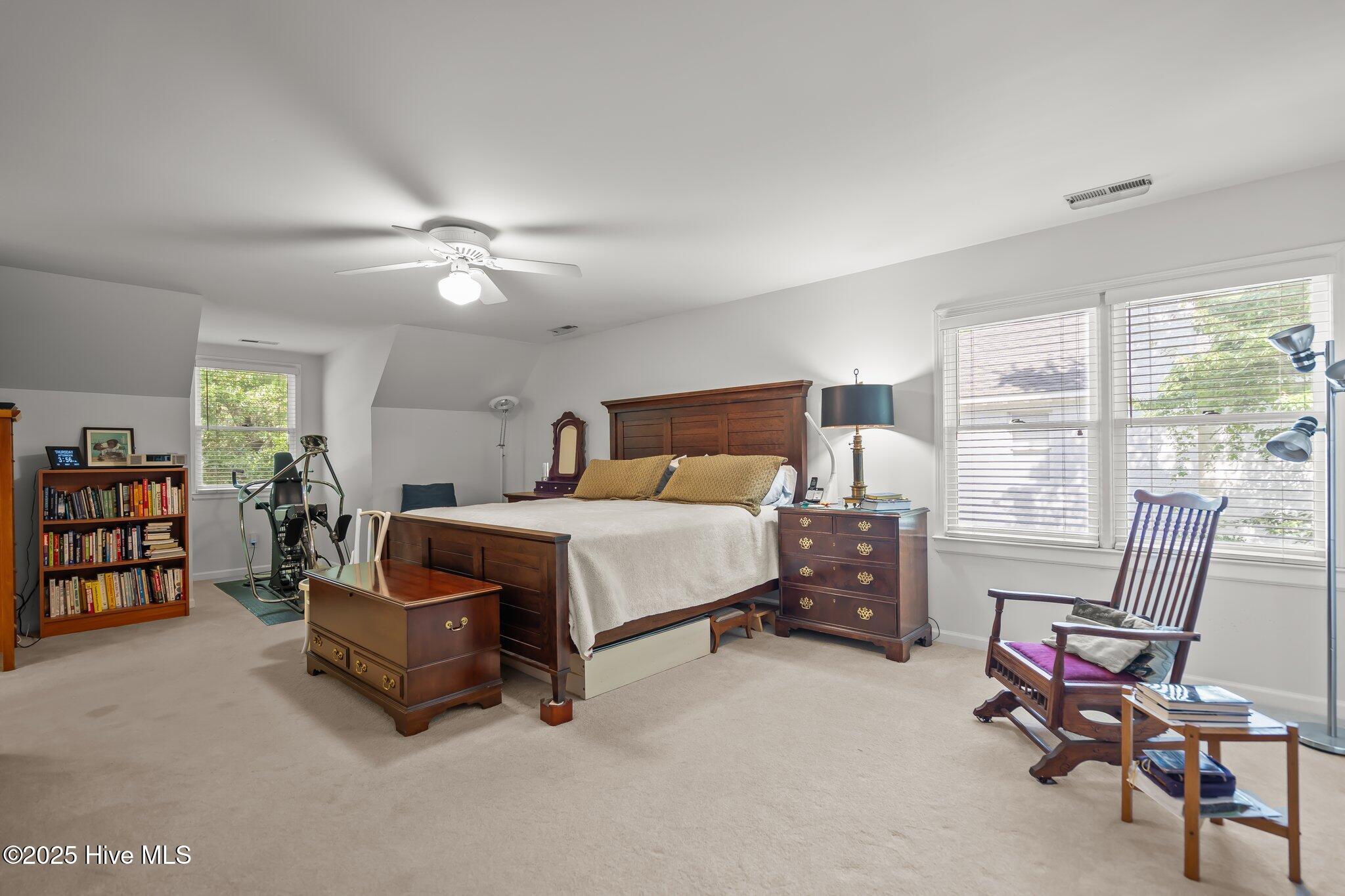 Wilmington, North Carolina, 28409, United States, 4 Bedrooms Bedrooms, ,4 BathroomsBathrooms,Residential,Active,1820493