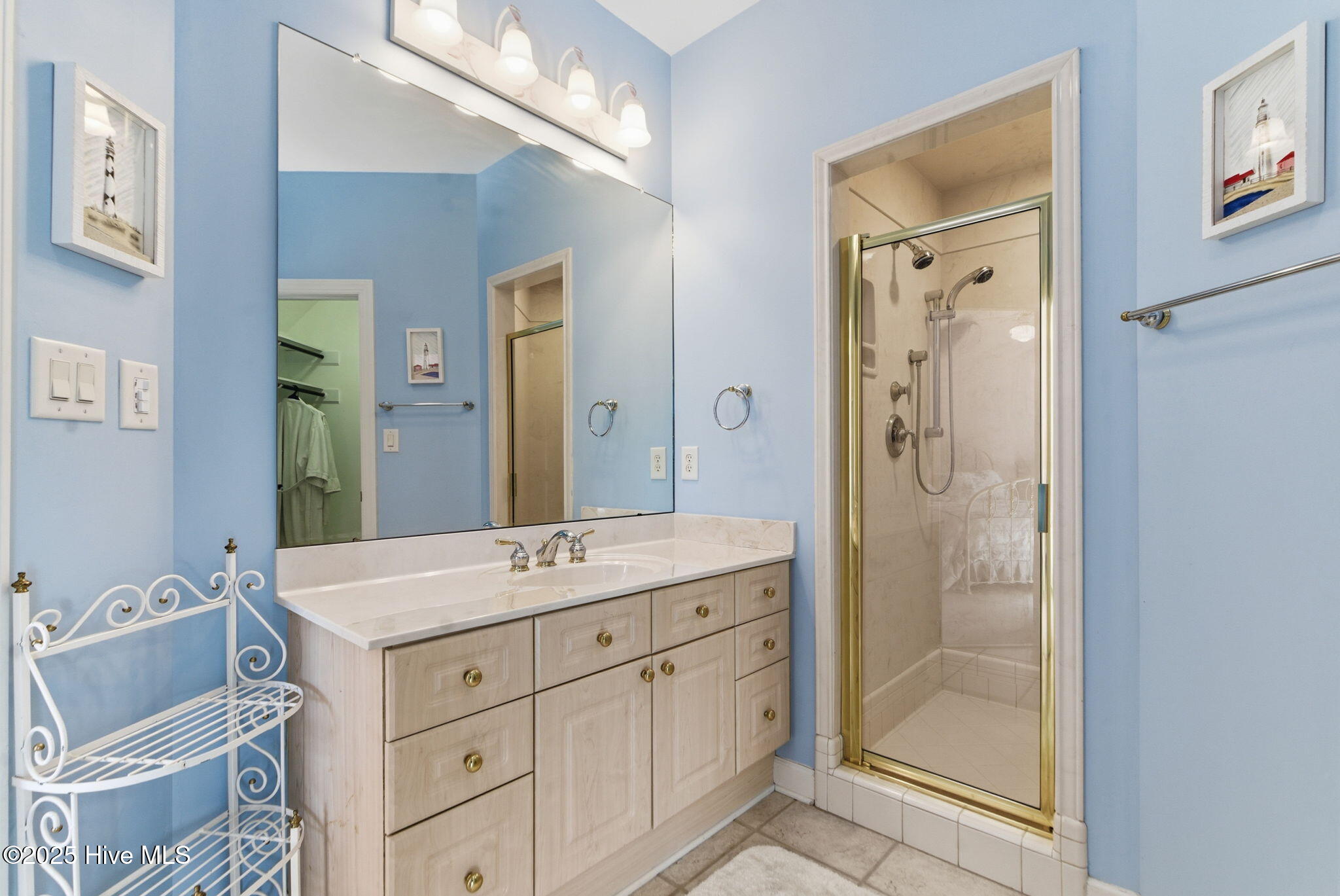 Durham, North Carolina, 27705, United States, 5 Bedrooms Bedrooms, ,5 BathroomsBathrooms,Residential,Active,1997609