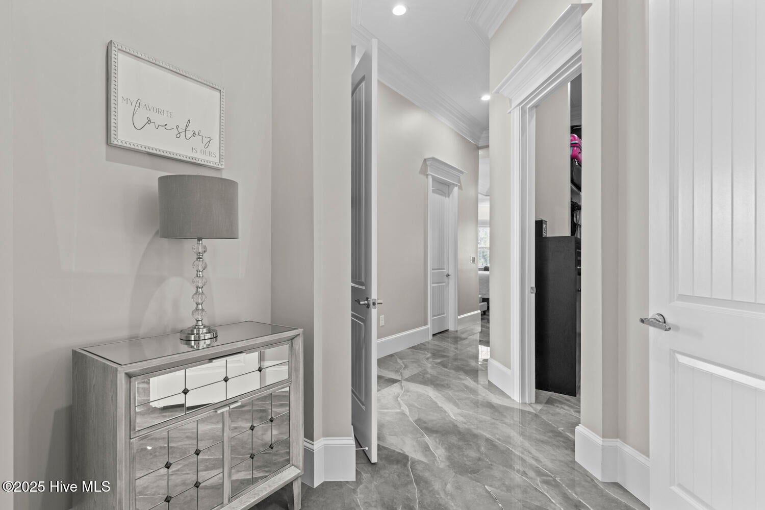 Jacksonville, North Carolina, 28540, United States, 5 Bedrooms Bedrooms, ,6 BathroomsBathrooms,Residential,Active,2006803