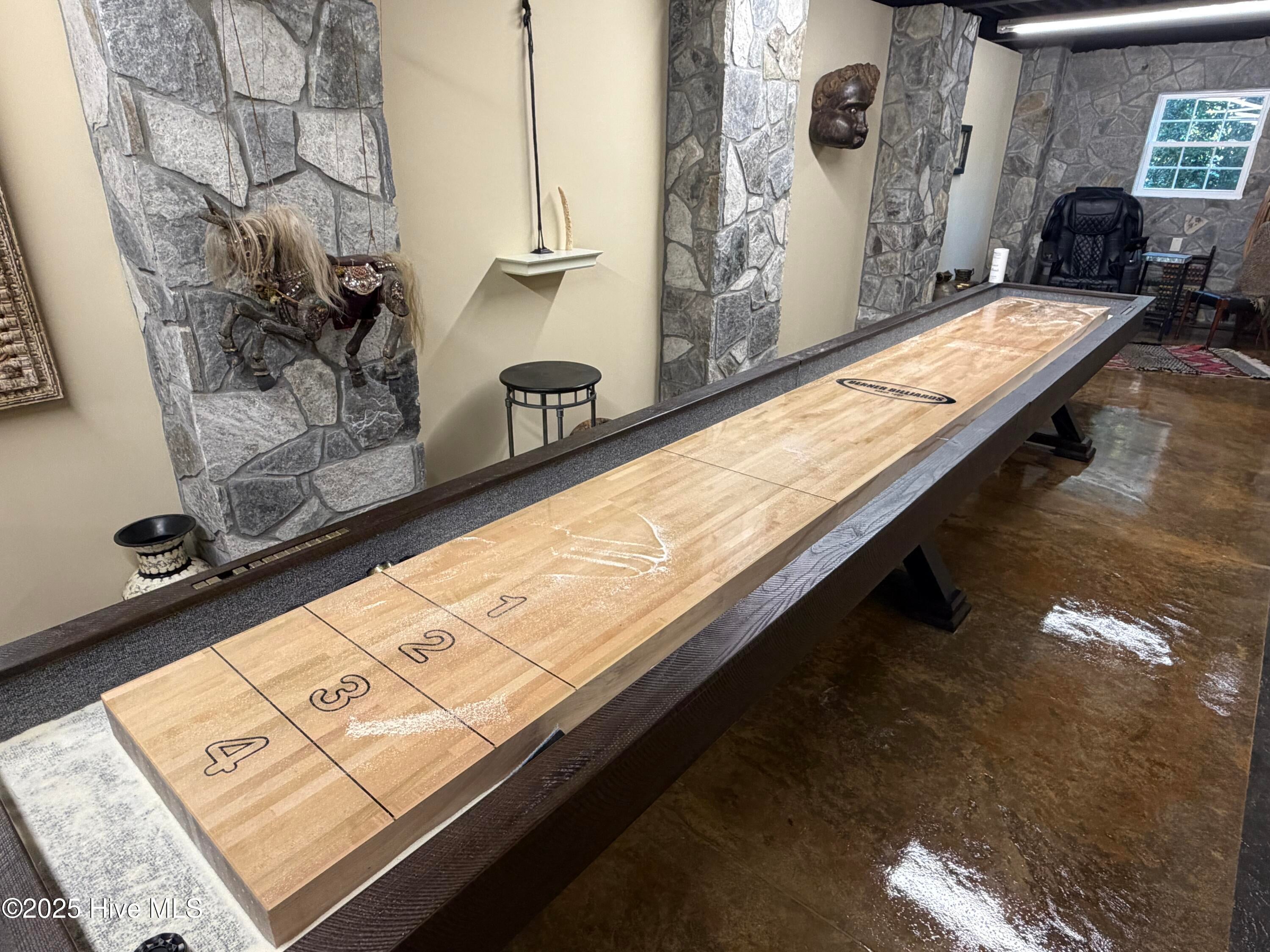 Newport, North Carolina, 28570, United States, 6 Bedrooms Bedrooms, ,7 BathroomsBathrooms,Residential,Active,2003565